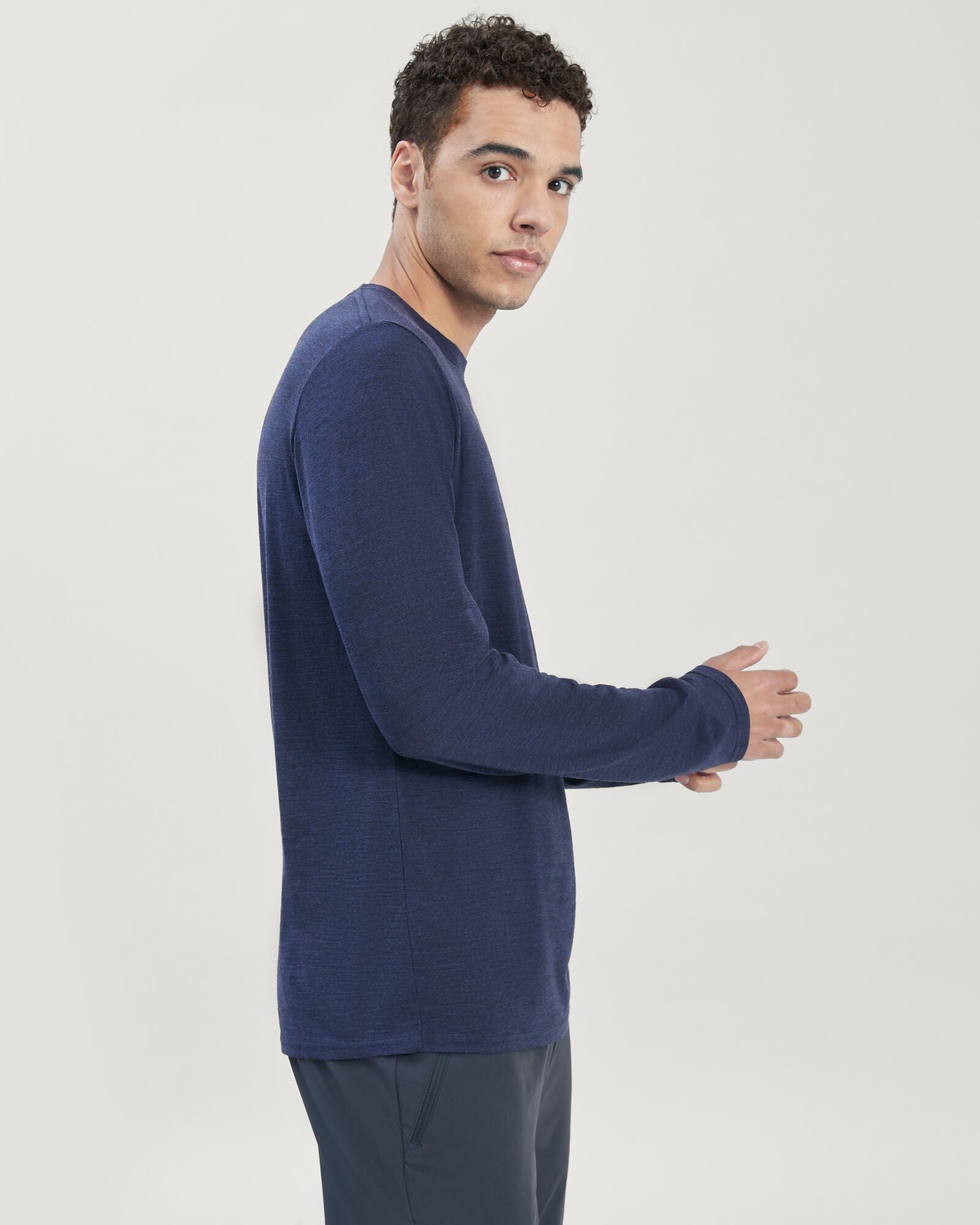 Premium Men's 100% Merino Wool Long Sleeve Crewneck Sweater - Soft & Breathable Winter Base Layer - Midnight Navy Marle Color - Ideal for Hiking, Travel & Cold Weather Layering