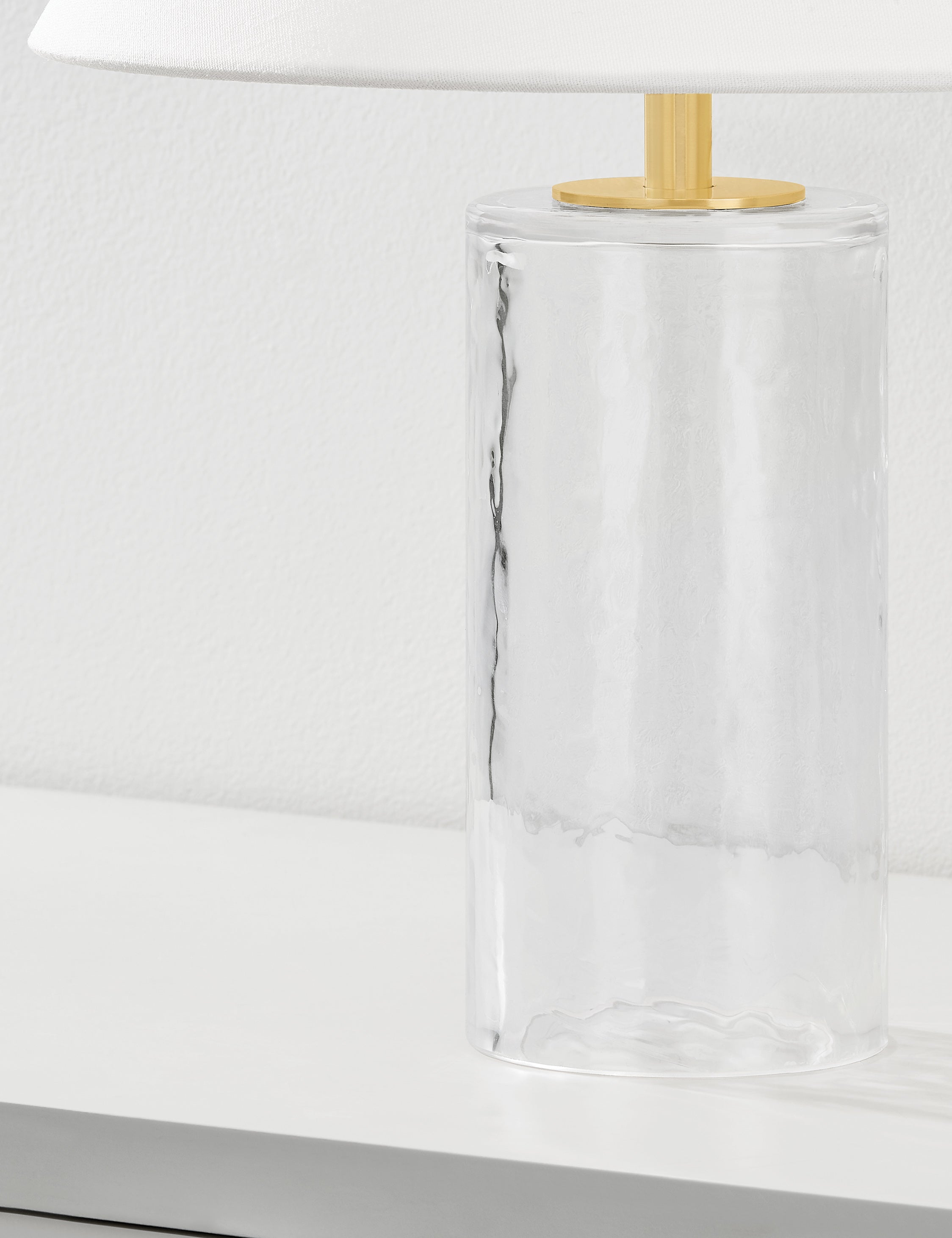 Carrere Modern Table Lamp - Stylish Bedside & Desk Lighting for Home & Office - Perfect for Reading, Working & Decorating