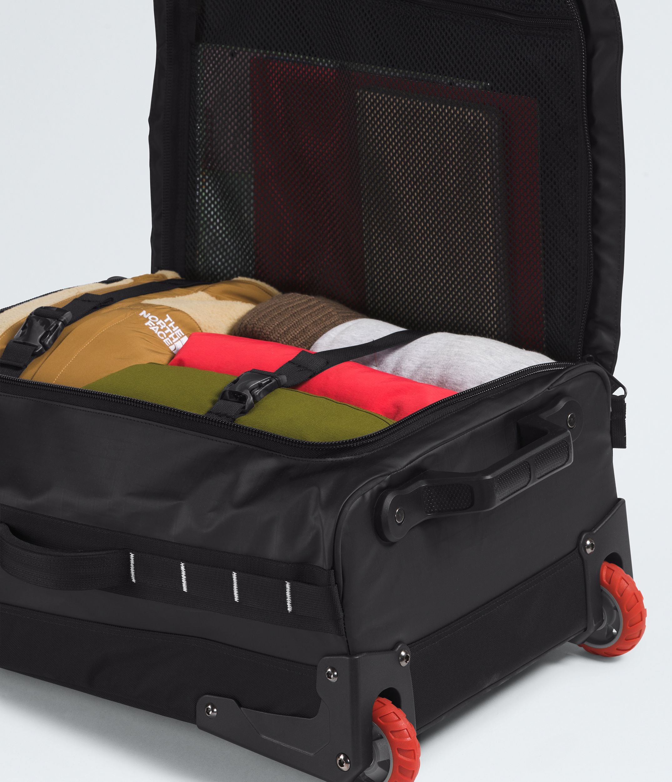 The North Face Base Camp Voyager 21