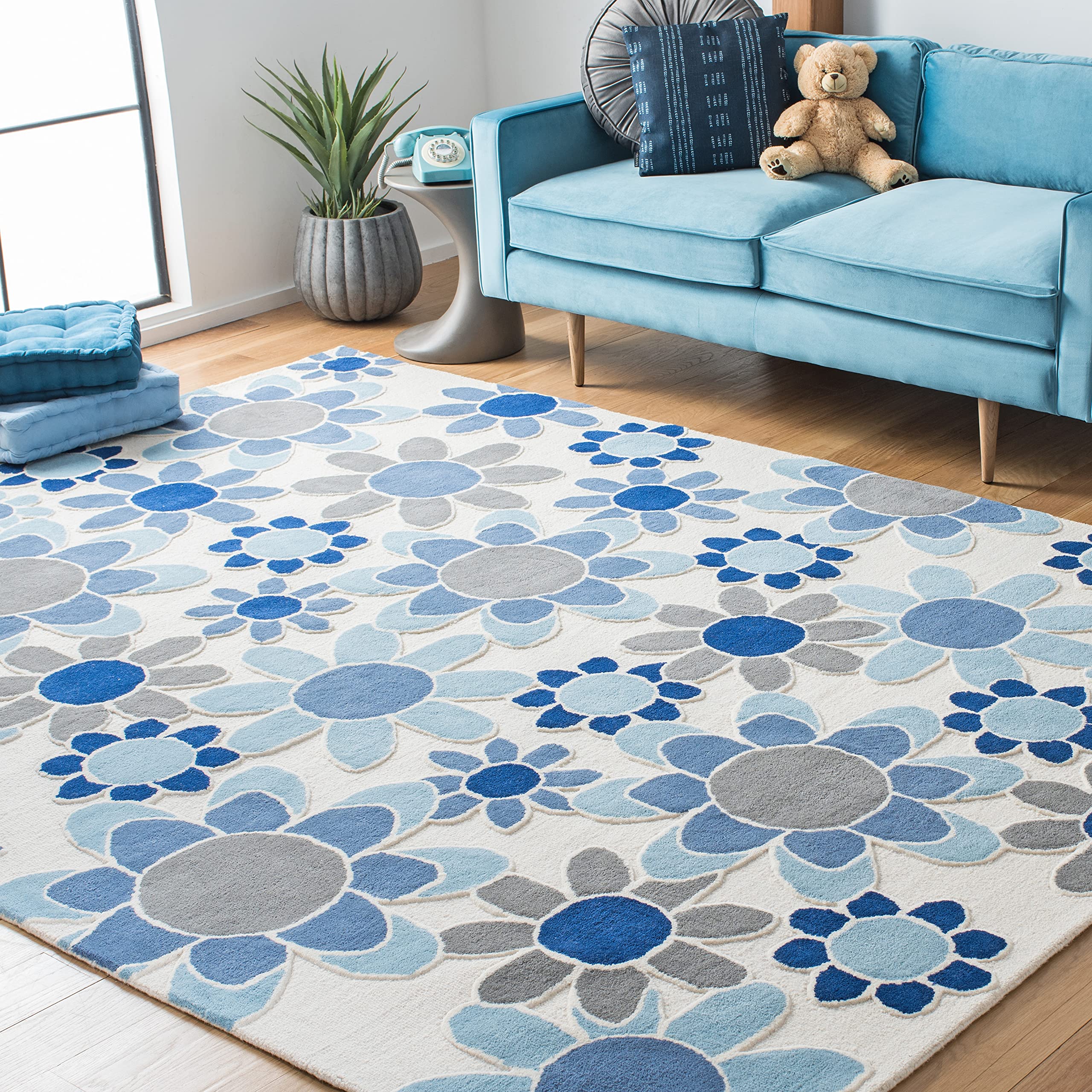 SAFAVIEH Handmade Floral Wool Kids Area Rug - 8' x 10' Ivory & Blue Nursery Rug, Non-Slip Playroom Carpet for High Traffic Areas | Perfect for Children's Bedroom, Daycare & Play Spaces (SFK923M)