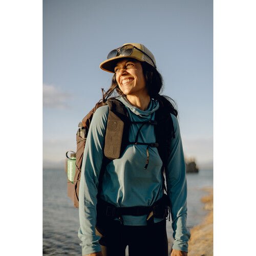 Peak Design Hip Belt - 25L & 45L Outdoor Backpack for Hiking, Travel & Photography | Durable Black Daypack for Adventure & Daily Use