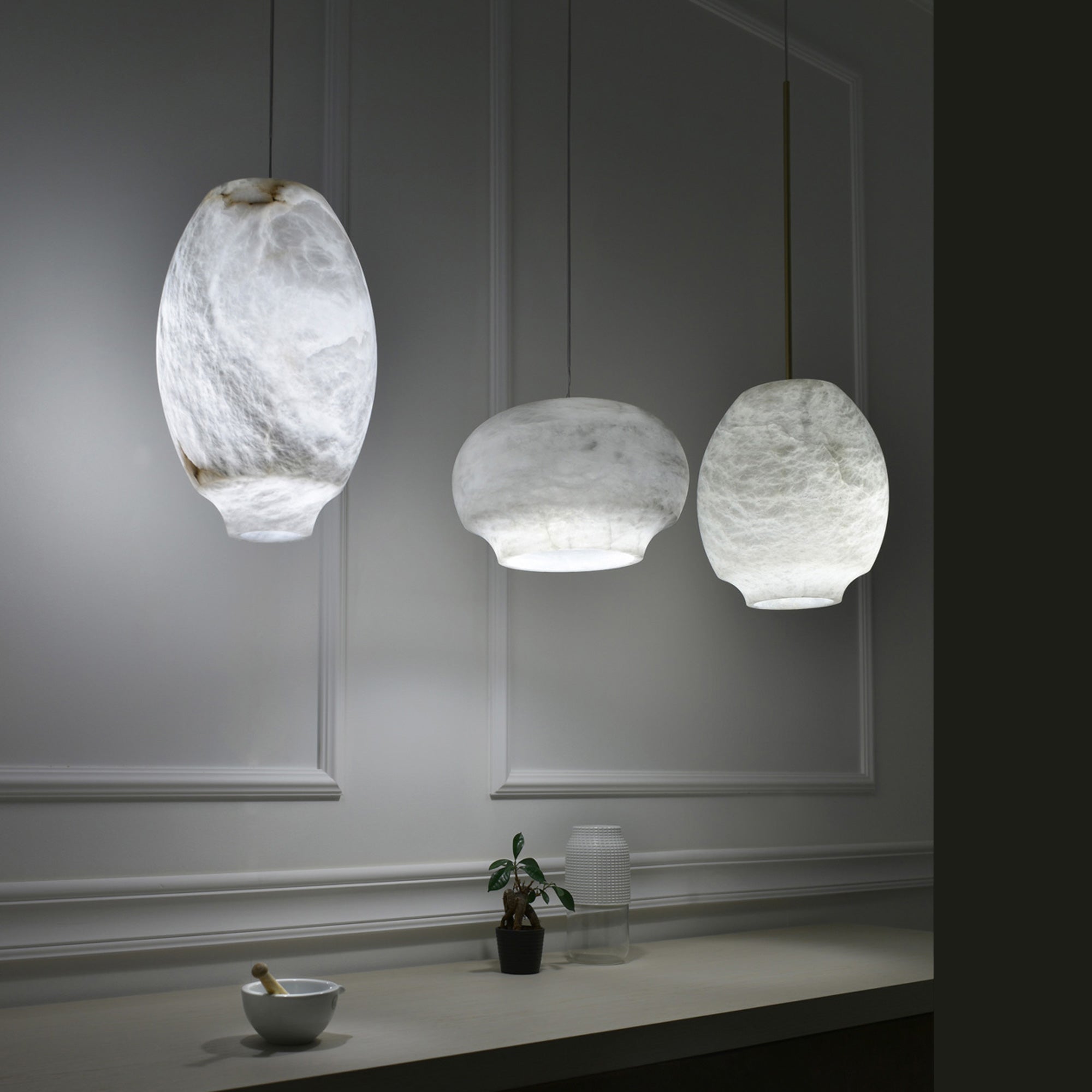 Camille Alabaster Pendant Lamp - Elegant Handcrafted Glass Ceiling Light Fixture for Dining Room, Kitchen Island & Bedroom Lighting