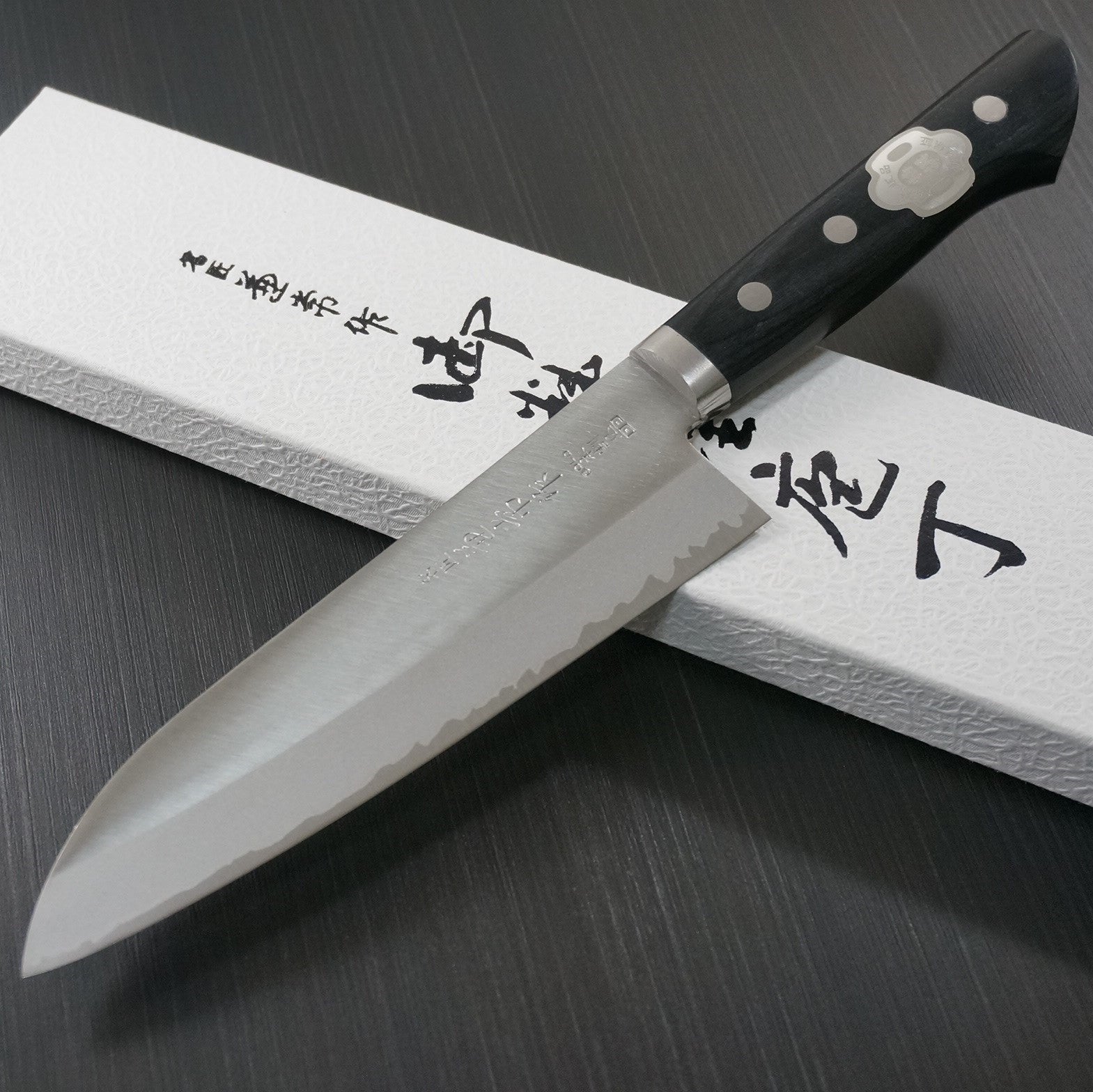 Kanetsune Seki DP VG10 Stainless Steel Santoku Knife 6.5 Inch (165mm) - Japanese Kitchen Knife for Slicing, Dicing & Mincing | Perfect for Home Chefs & Professional Cooking