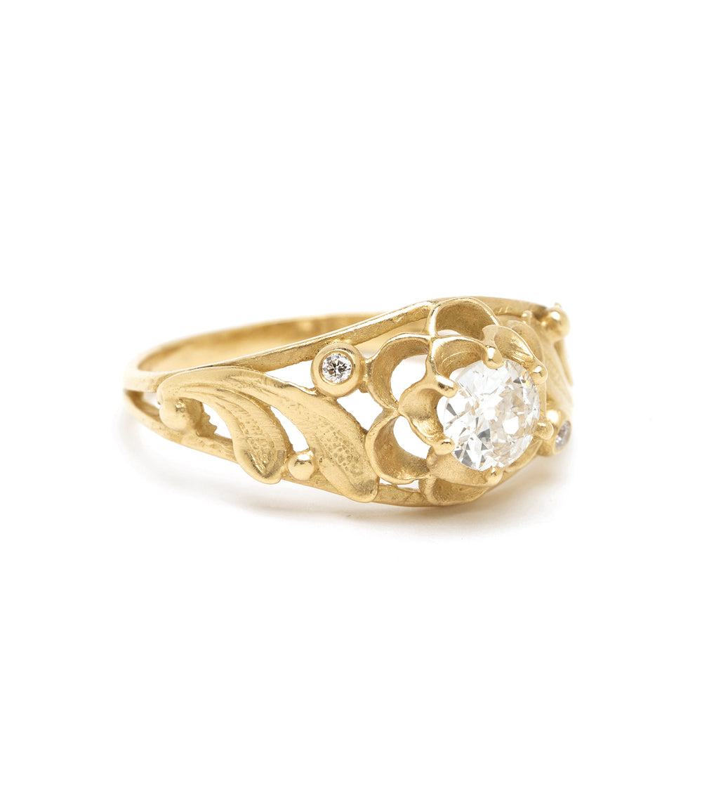 Exquisite Art Nouveau Inspired Diamond Engagement Ring - Vintage Style Wedding Band for Women - Perfect for Proposals, Anniversaries & Romantic Occasions