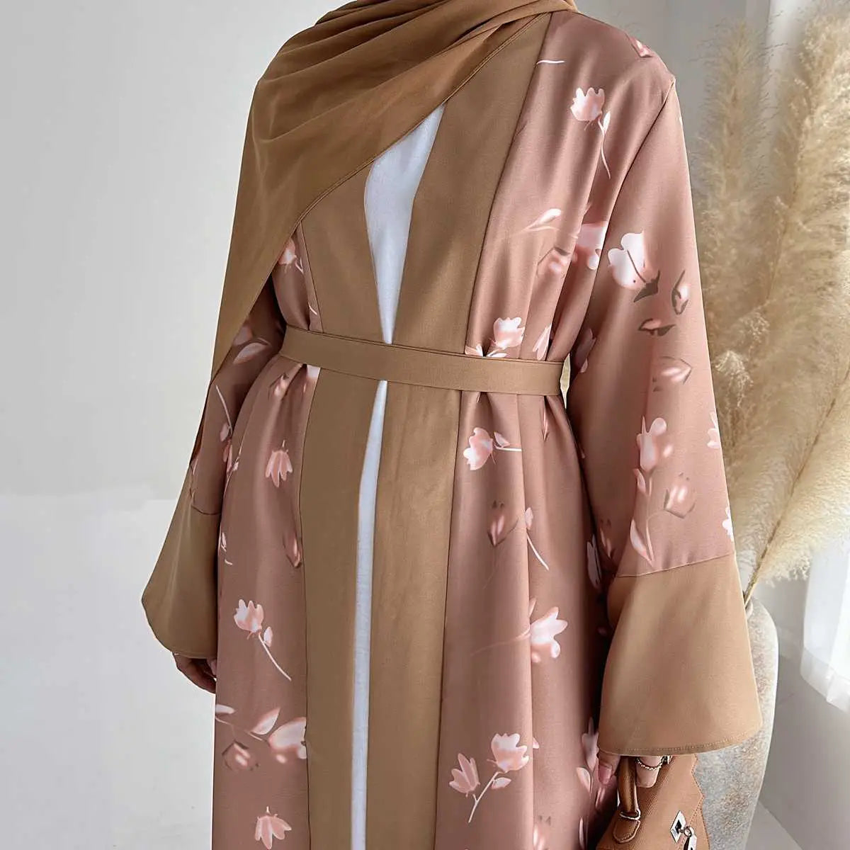 Elegant Muslim Women's Printed Open Abaya Dress - Modest Islamic Fashion for Prayer & Daily Wear