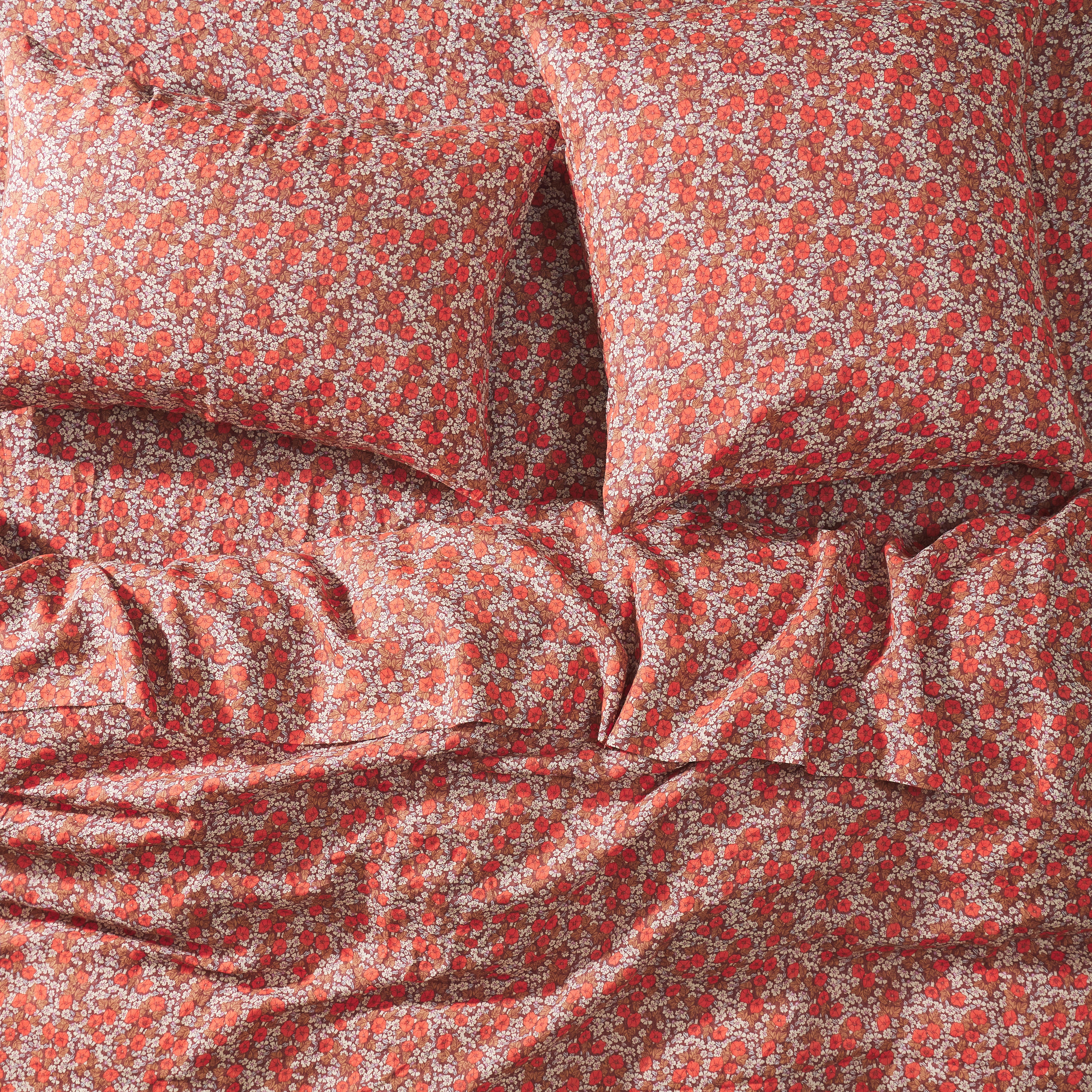 Premium 100% Florentine Linen Flat Sheet - Queen Size - Breathable & Soft Bedding - Cherry Red - Perfect for Master Bedroom, Guest Room & Luxury Hotels