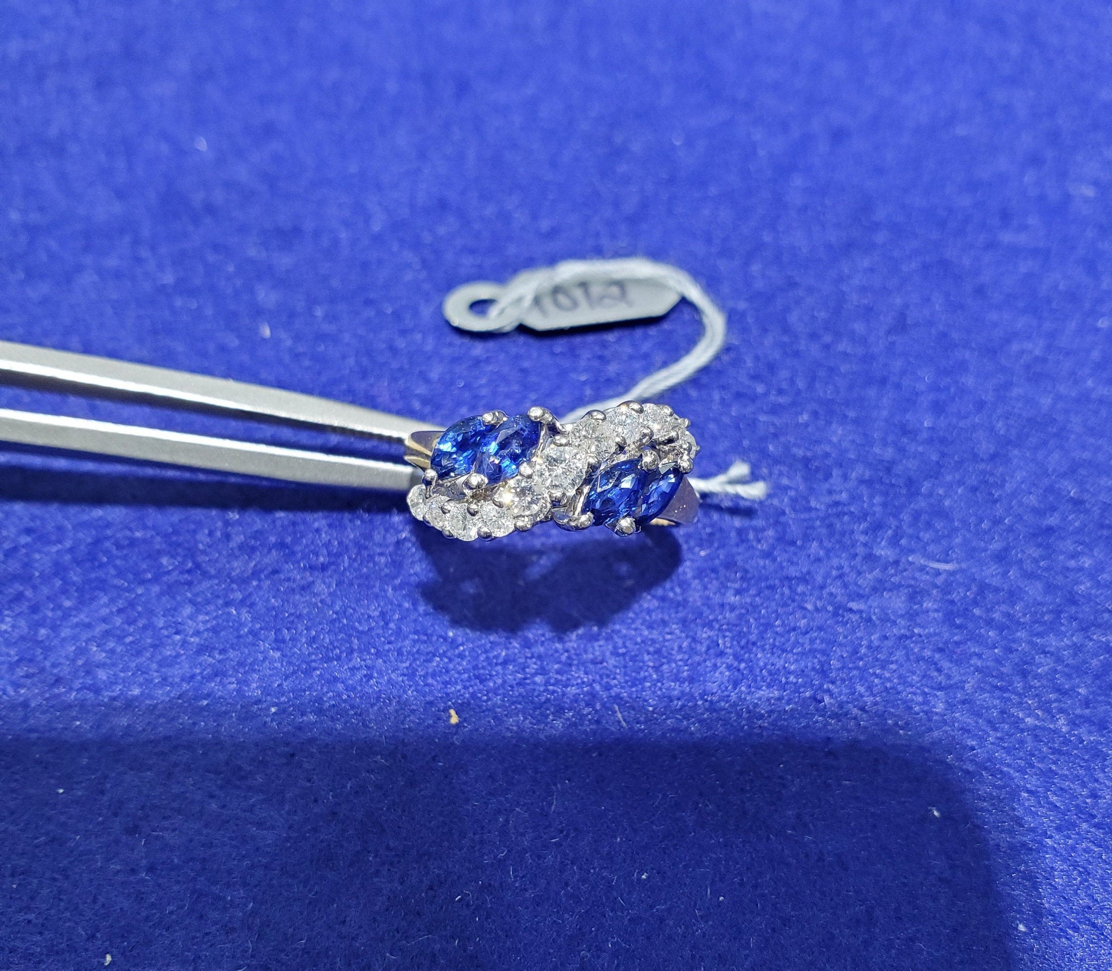 1 Carat Diamond & Sapphire Cocktail Ring in 14K Yellow Gold - Elegant Statement Jewelry for Parties, Weddings & Special Occasions