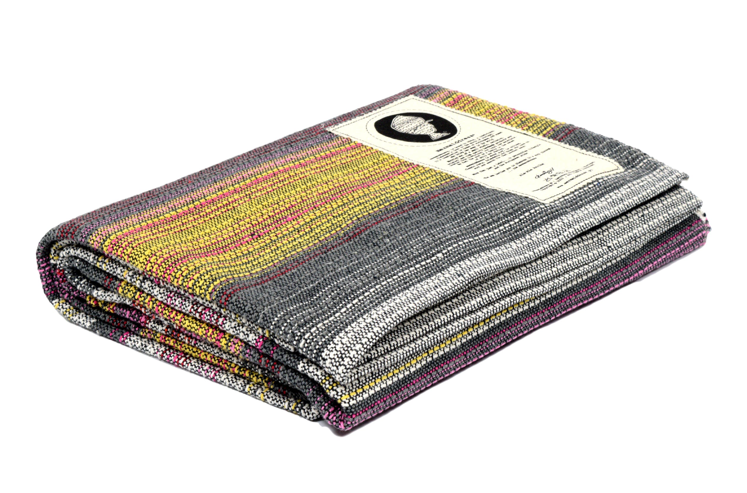 Handwoven 100% Cotton Outdoor Yoga Blanket - Eco-Friendly Beach Picnic Blanket & Decorative Throw for Patio, Couch, Chairs | Perfect for Yoga, Beach Days, Picnics & Home Decor