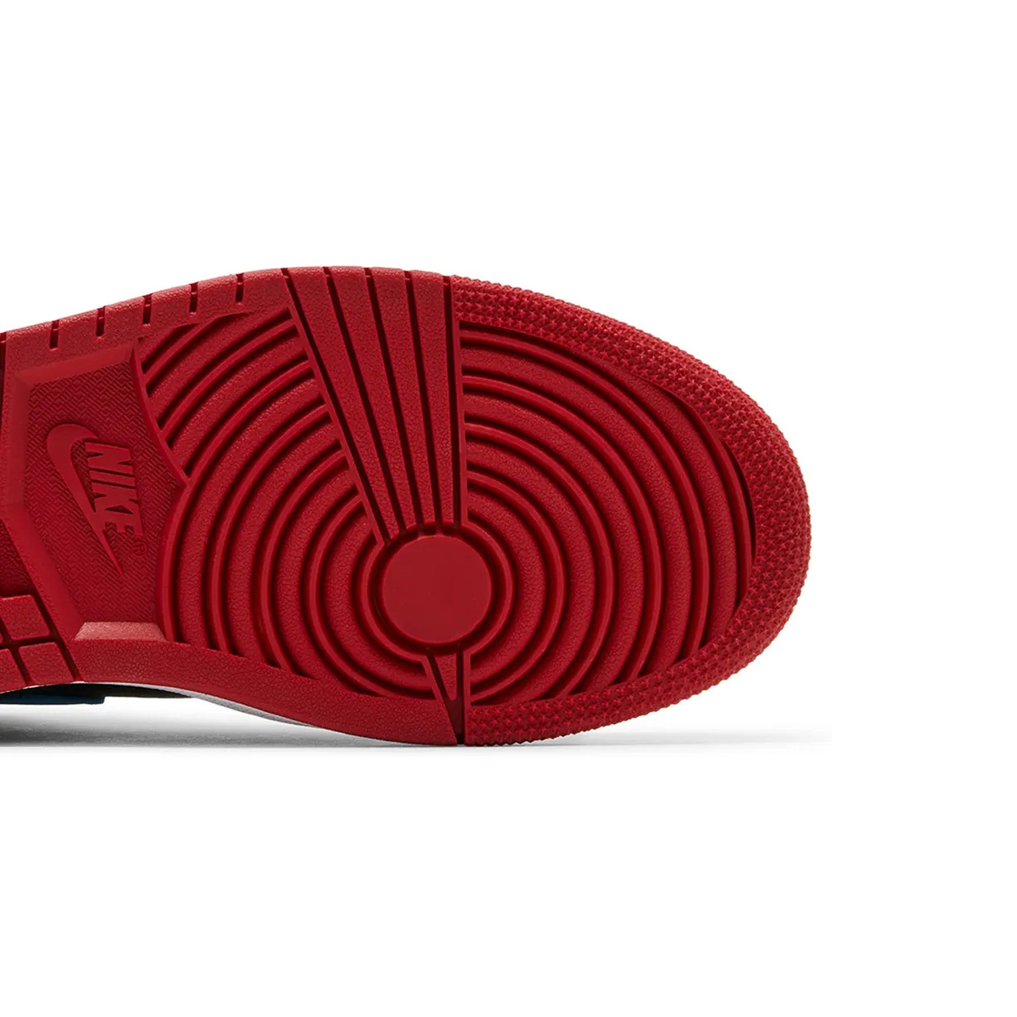 Air Jordan 1 Retro High OG 'Chicago to UNC' Basketball Shoes for Men - Classic Sneakers for Streetwear, Basketball & Casual Wear