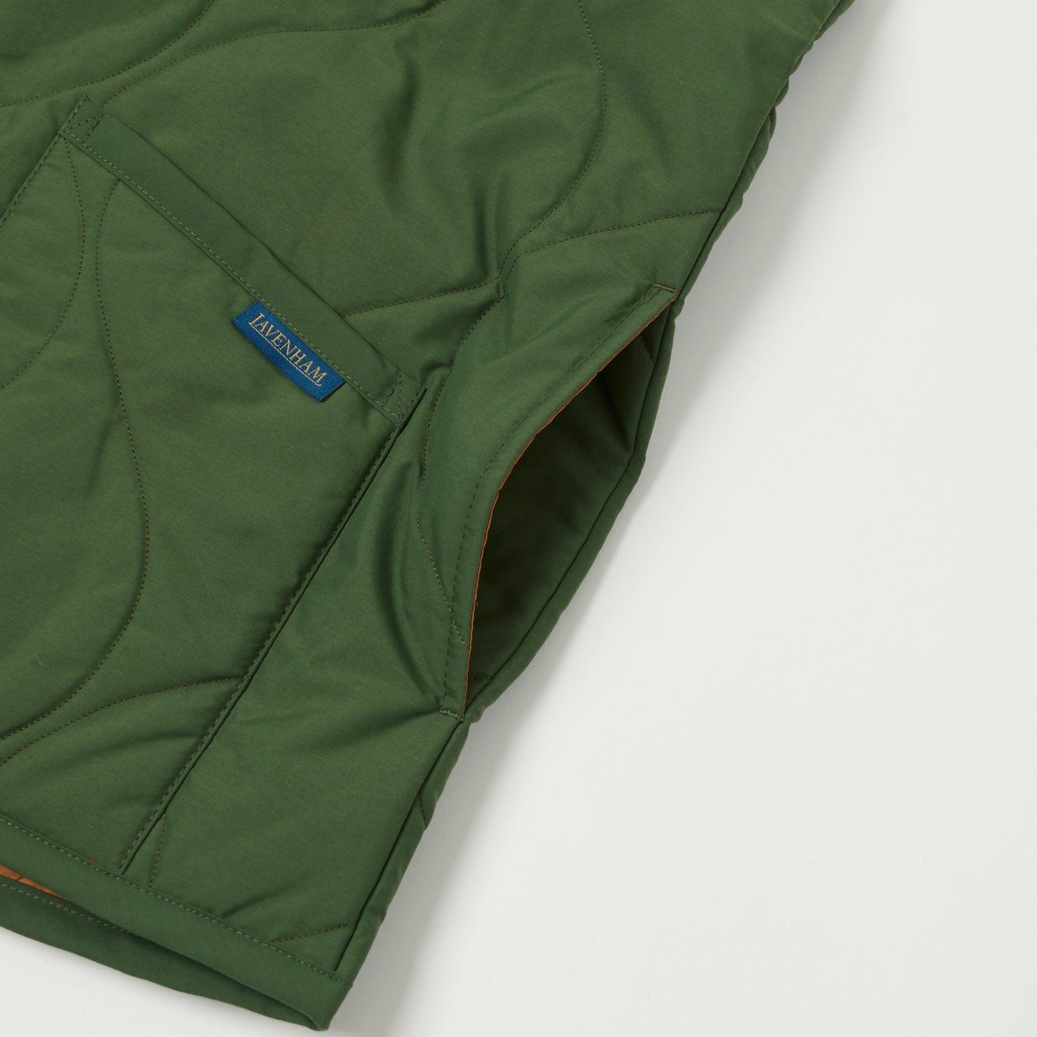 Lavenham Bomber Gilet in Olive Green – Lightweight Quilted Vest for Men & Women – Perfect for Outdoor Activities, Travel, and Casual Wear