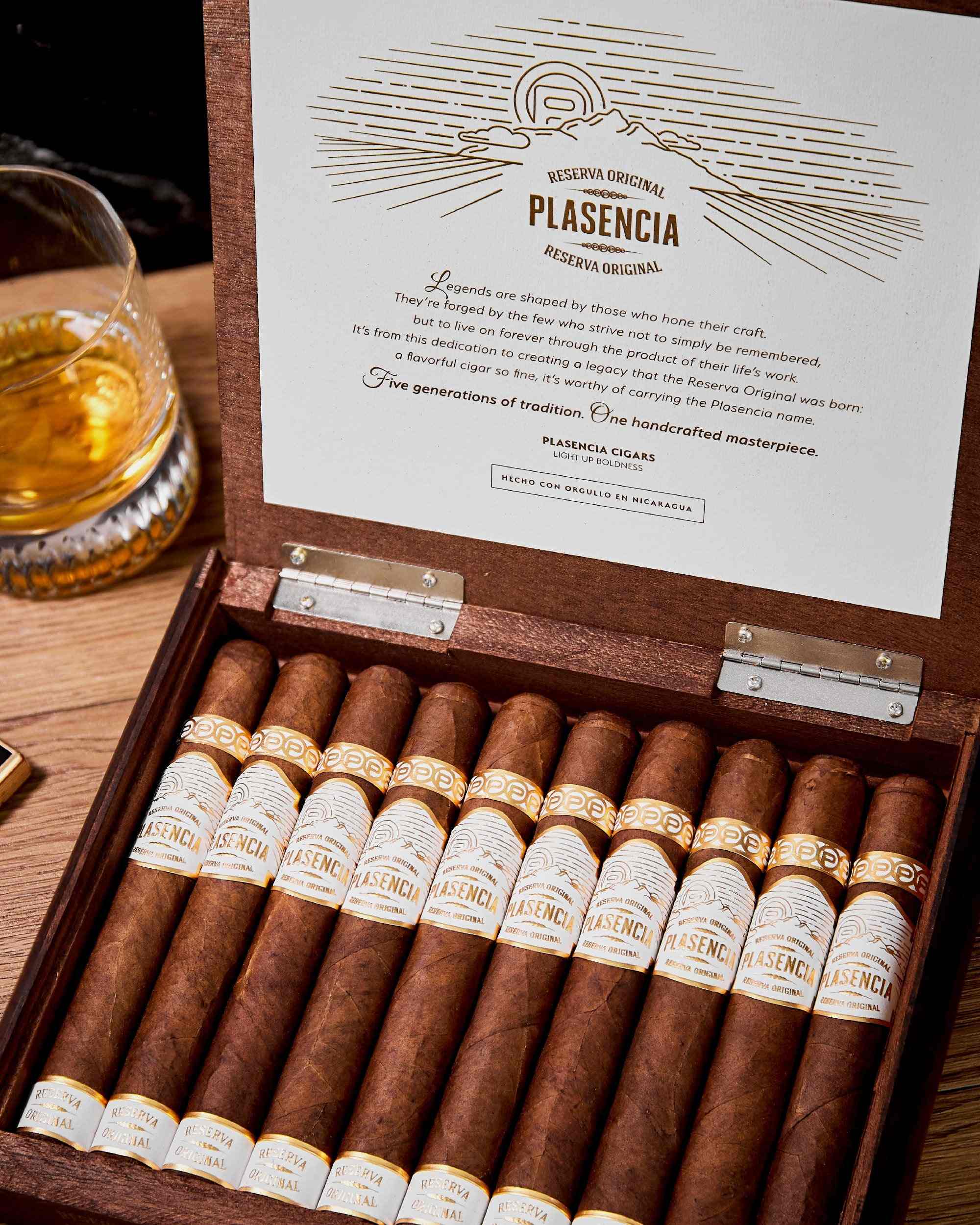 Plasencia Reserva Original Toro Cigars - Premium Handmade Nicaraguan Cigars for Special Occasions & Relaxation