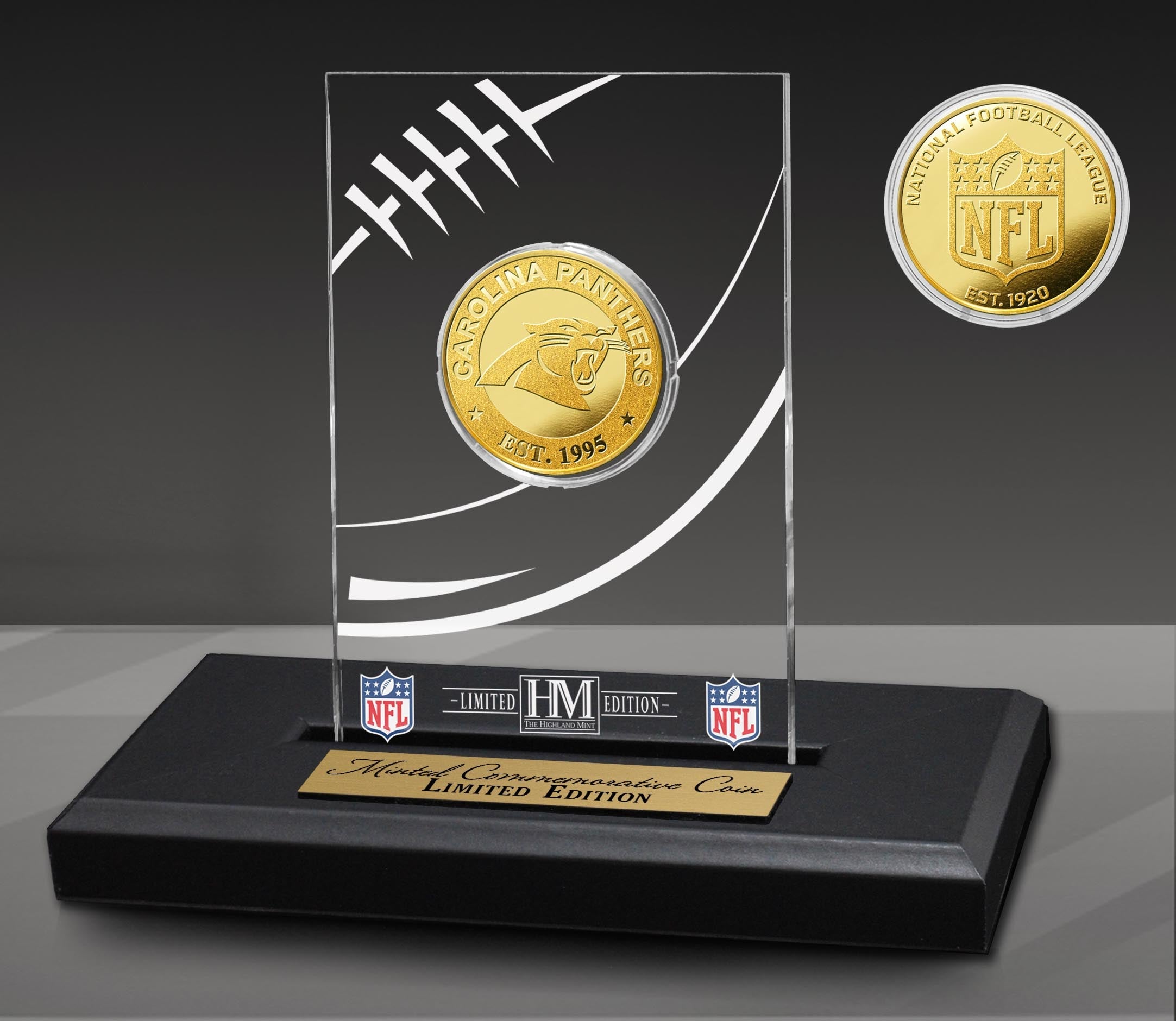 Carolina Panthers Commemorative Gold Coin with Acrylic Display Case - Perfect for NFL Fans, Collectors, and Home Office Decor