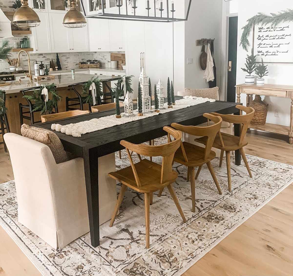 Premium Hauteloom Overtown Area Rug - Soft Gray & Beige 7'9