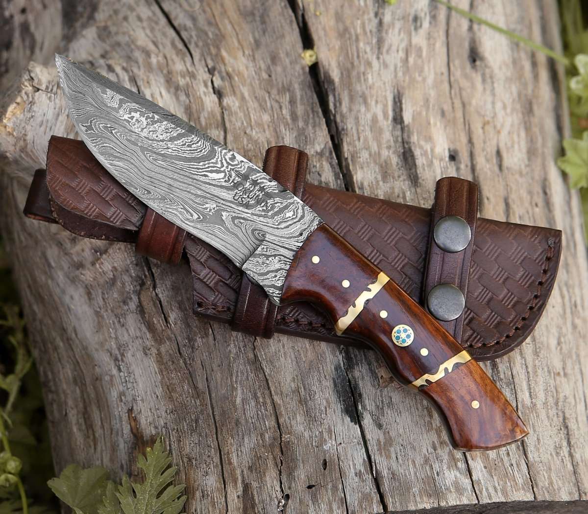 Premium Damascus Steel Camping Knife with Rosewood Handle - Outdoor Survival, Hunting, and Bushcraft Essential
