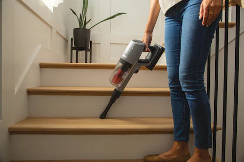 Electrolux EHVS85P3AG Ultimate800 Powerful Pet Hair Vacuum Cleaner - Perfect for Pet Owners, Home Cleaning & Removing Pet Hair from Carpets, Furniture & Car Interiors