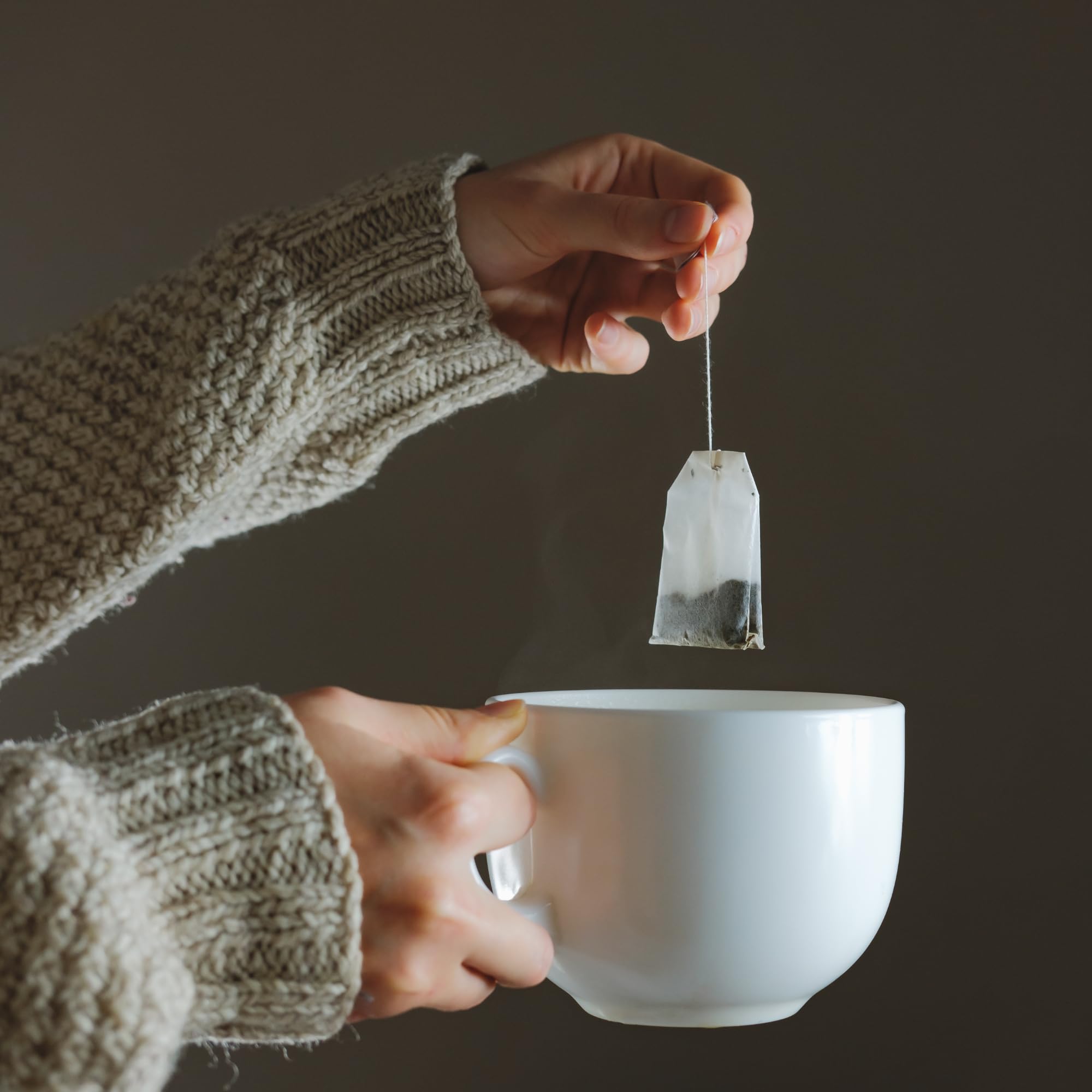 Premium Stainless Steel Tea Bag Holder & Strainer Clip - Squeezer, Clamp & Stirrer for All Tea Bag Sizes - Compact Travel-Friendly Design - Perfect for Home, Office & On-the-Go Tea Lovers
