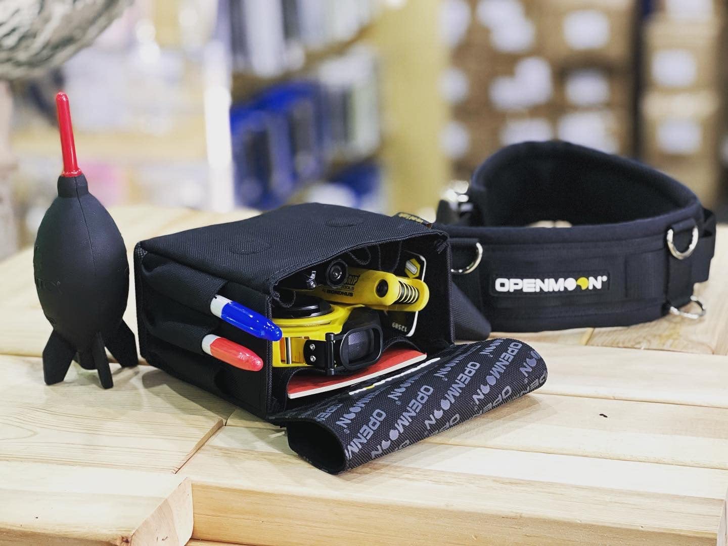 OPENMOON AC Tool Pouch - Heavy Duty Utility Pouch for Work Belts & Tool Belts - Film Maker Accessories Organizer - Perfect for Sharpies, Pens & Pencils - Ideal for Construction, Electricians & DIY Projects