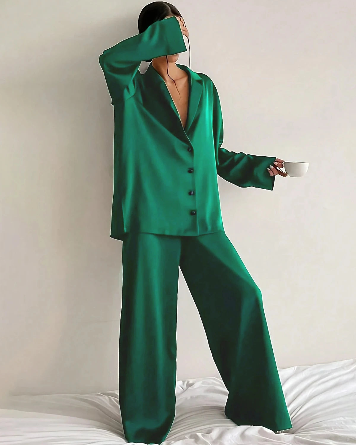 Comfy Oversized Silk Pajama Set for Women - Soft & Breathable Sleepwear for Lounge & Relaxation at Home