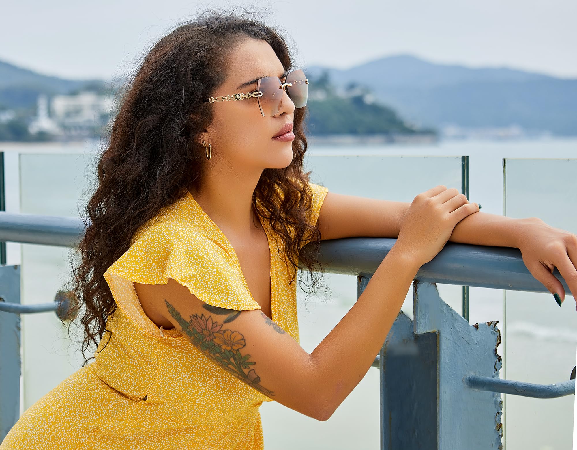 Trendy Hexagonal Rimless Sunglasses for Women - Gradient Lenses for Outdoor Fashion