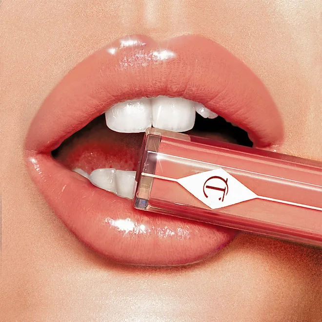 Charlotte Tilbury Lip Lustre Gloss - Hydrating Plumping Lip Gloss with Shine & Moisture | Perfect for Day & Night Wear, Parties & Special Occasions