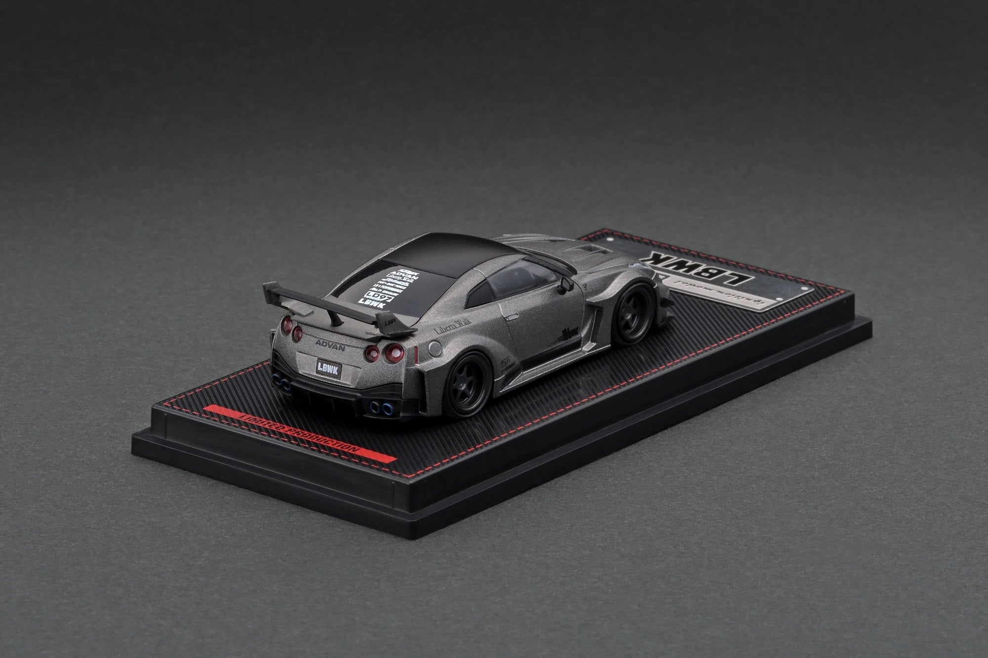 1:64 Scale Nissan Skyline GT-R R35 LBWK Diecast Model Car - Titanium Gray - Collectible Toy for Car Enthusiasts & Display - Perfect for Home Office Decor, Gift Giving, and Model Car Collections