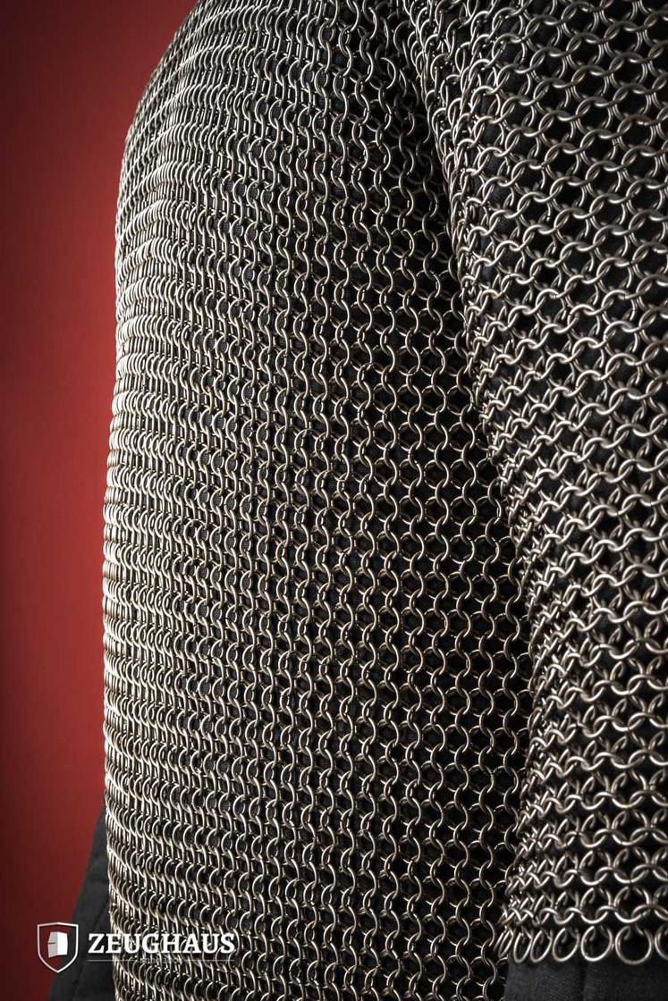 Chainmail Haubergeon - 9mm Steel Round Ring Medieval Armor for LARP, Cosplay & Renaissance Fairs | Oil-Finished for Durability & Authentic Look