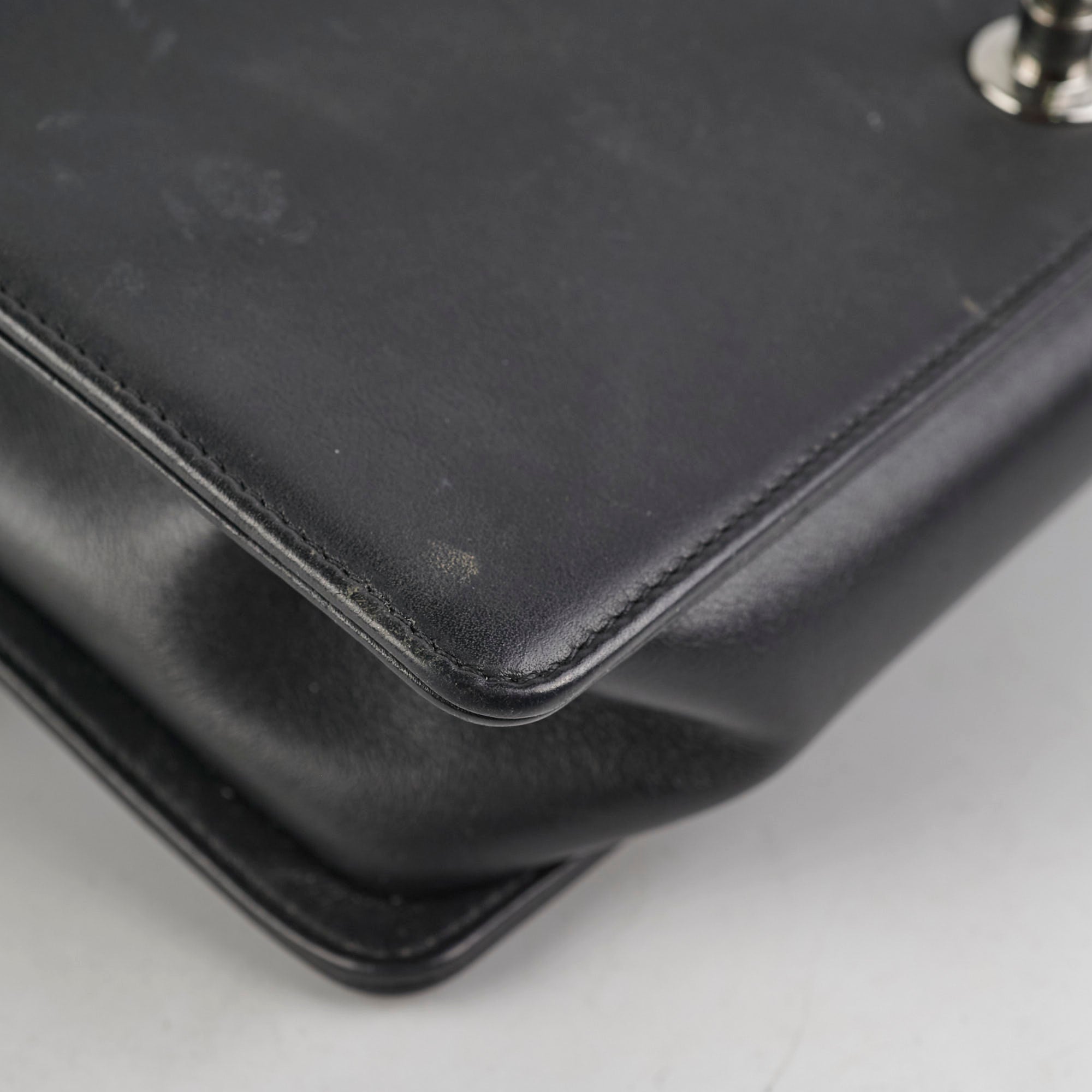 Chanel Old Medium Boy Bag Black Lambskin Leather - Luxury Crossbody Handbag for Women, Perfect for Evening Events & Date Nights