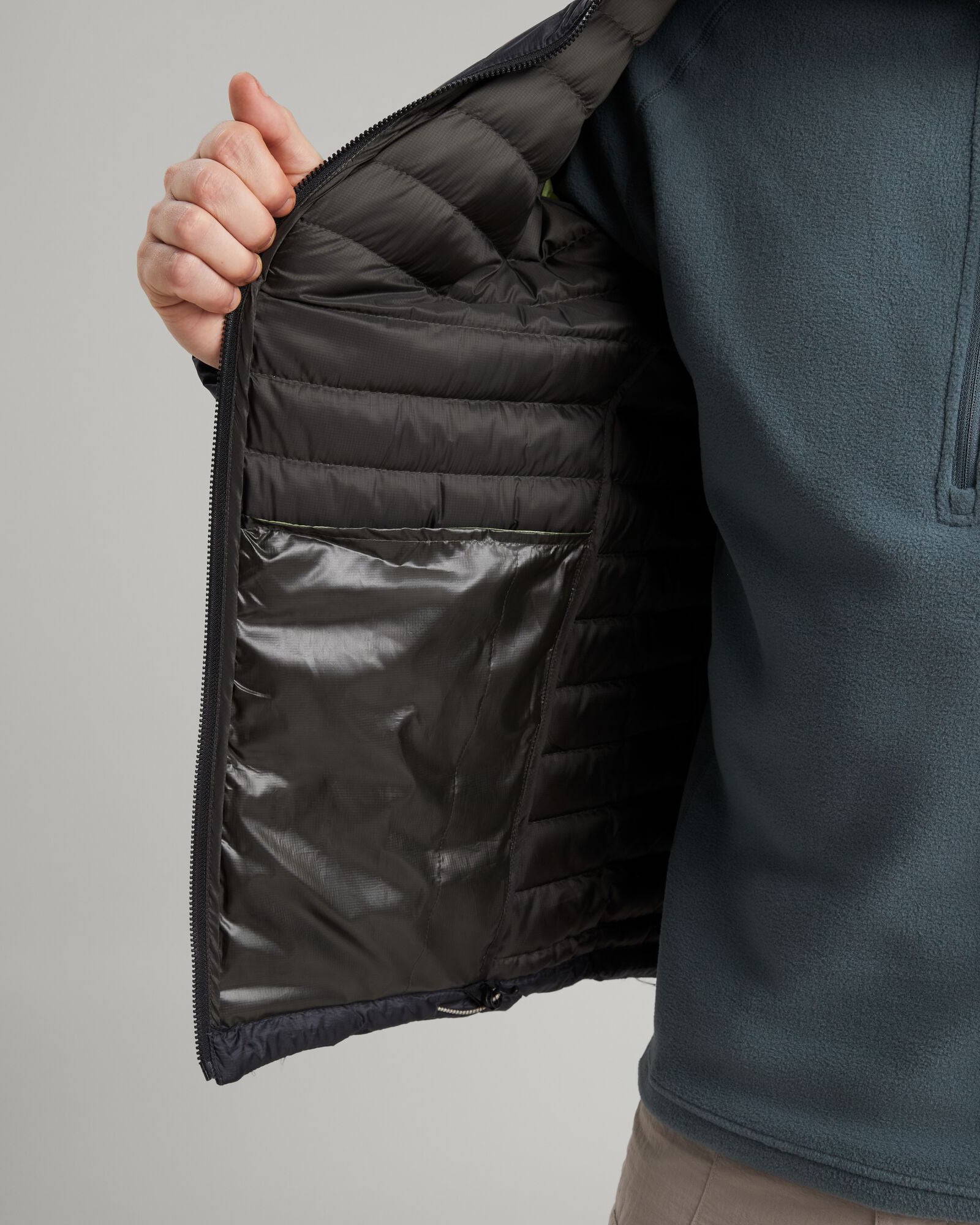 Men's Heli R Hooded Down Jacket - Lightweight Winter Coat, Waterproof & Windproof, Black Stingray Color - Perfect for Outdoor Activities, Hiking & Cold Weather