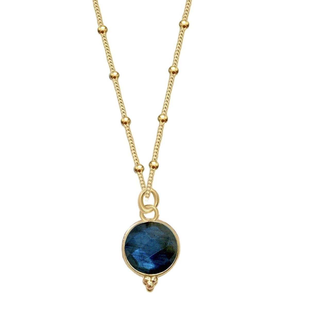 Laihas Free Spirit Gold Labradorite Necklace – Elegant Labradorite Pendant for Women, Healing Crystal Jewelry – Perfect for Meditation, Yoga & Spiritual Gifts