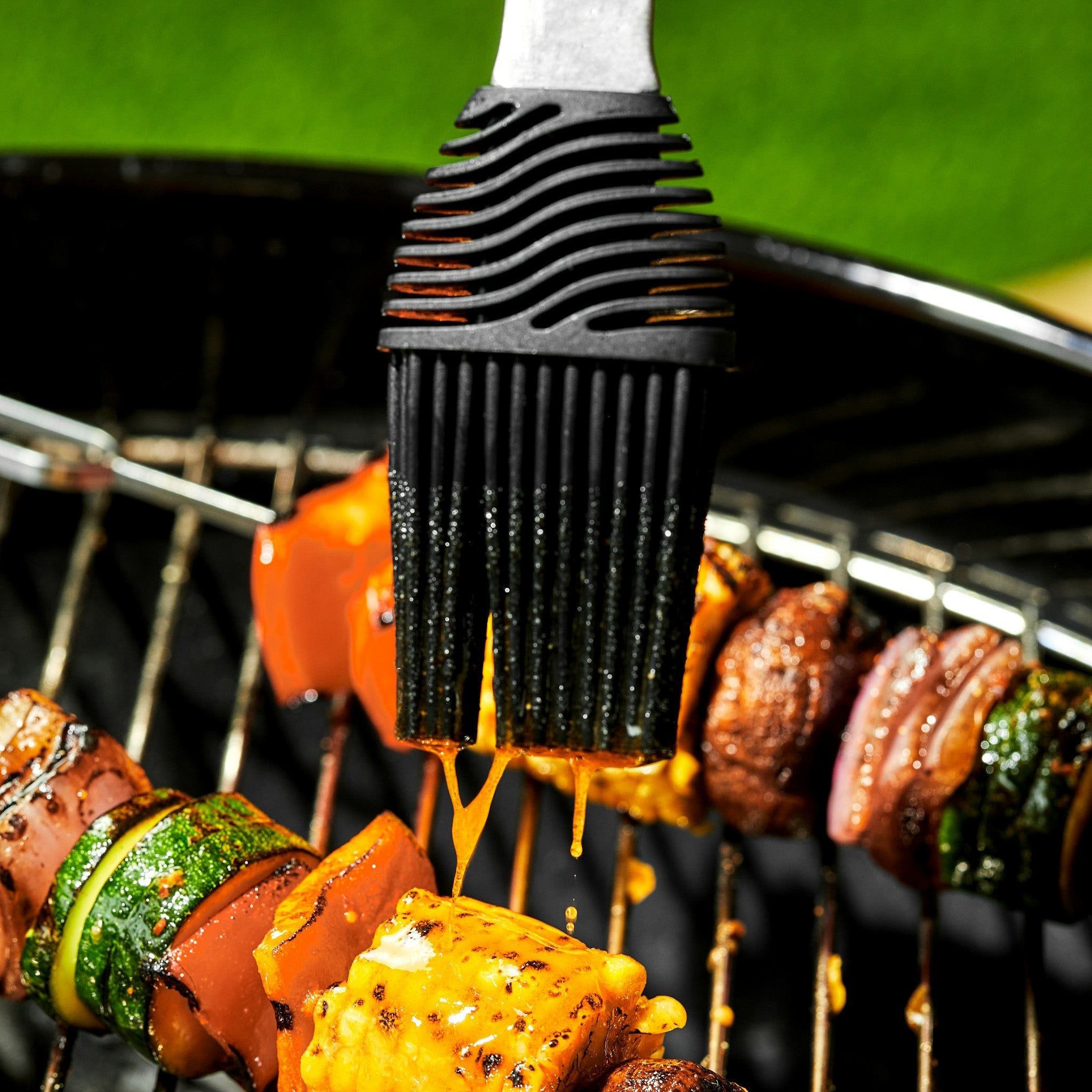 Premium BBQ Grill Tools Set - Stainless Steel Grilling Accessories with Heat-Resistant Handle for Outdoor Cooking, Backyard Parties & Camping