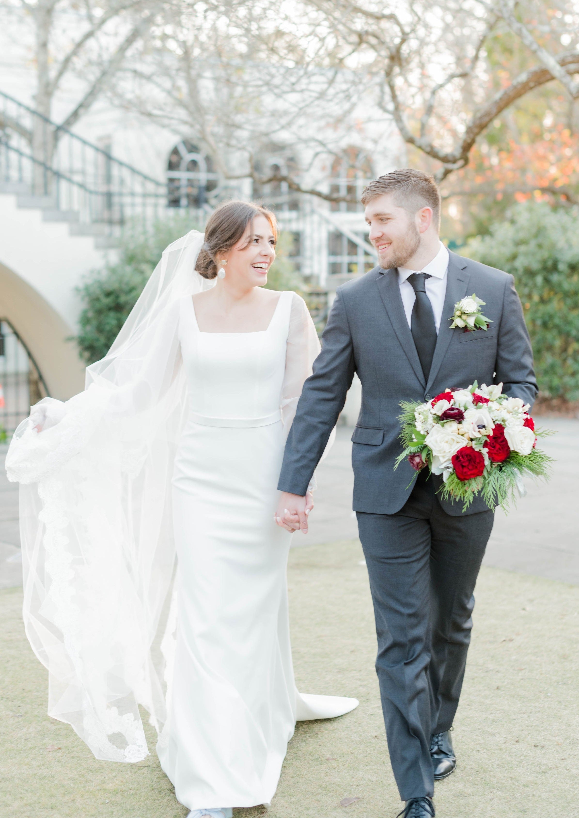 Elizabeth Lace Long Veil - Elegant Cathedral Wedding Veil with Floral Appliques | Perfect for Bridal Gowns, Formal Weddings & Photo Shoots