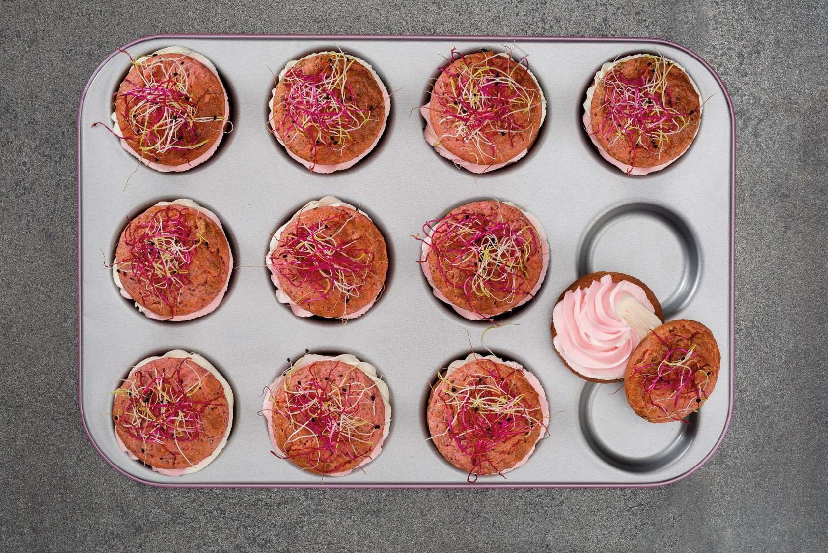 Non-Stick Whoopie Pie Baking Tray Set of 2 - Pink & Silver Cookie Pan for 12 Whoopies - Perfect for Home Baking, Parties & Gifts