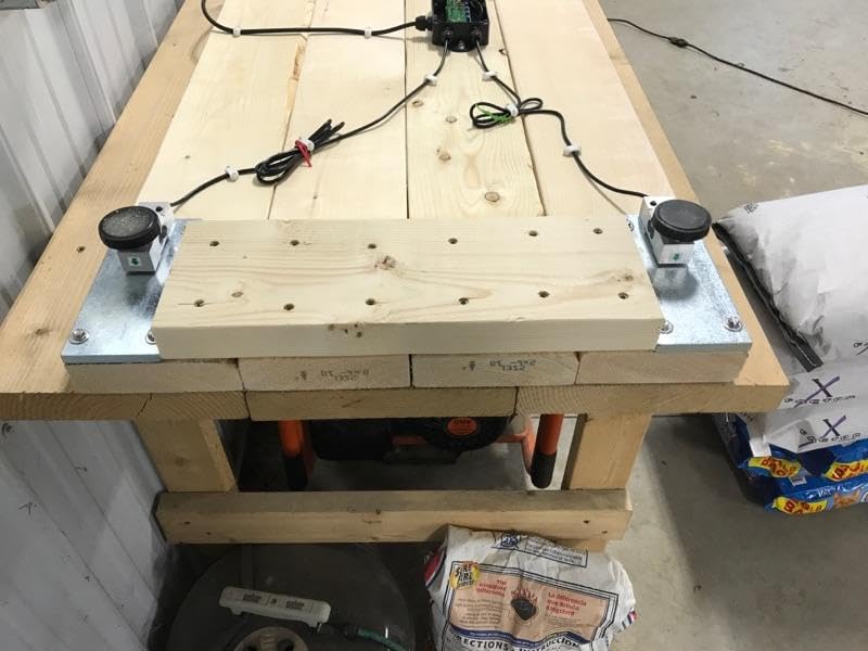 1000 lb Heavy Duty Livestock Scale Kit for Hogs, Sheep, Goats - Perfect for Farm Weighing, Veterinary Use, and Livestock Management