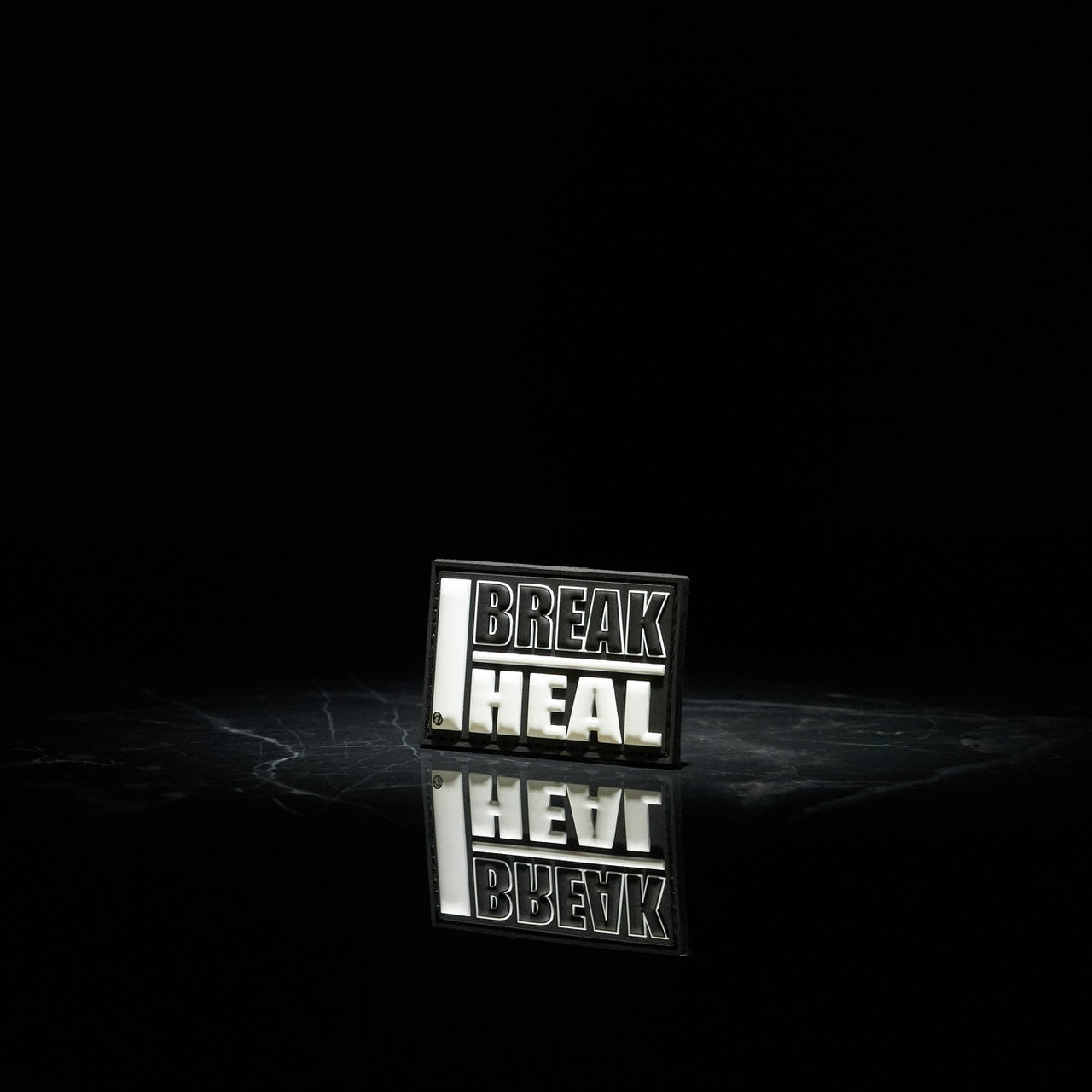 I BREAK I HEAL Velcro Patch - Iron On Sew On Hook and Loop Badge for Jackets, Hats, Bags - Perfect for DIY Customization, Motorcycle Gear, Military Uniforms & Tactical Accessories