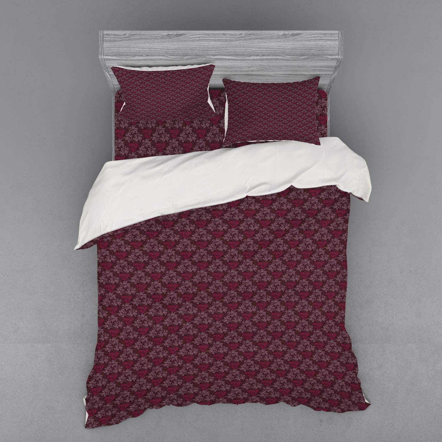 Ambesonne Floral Duvet Cover Set - Queen Size 4-Piece Bedding with Shams & Fitted Sheet | Ornamental Royal Victorian Garden Leaves & Blossoms in Dark Brown, Magenta & Mauve | Perfect for Master Bedroom, Guest Room & Victorian Style Home Decor