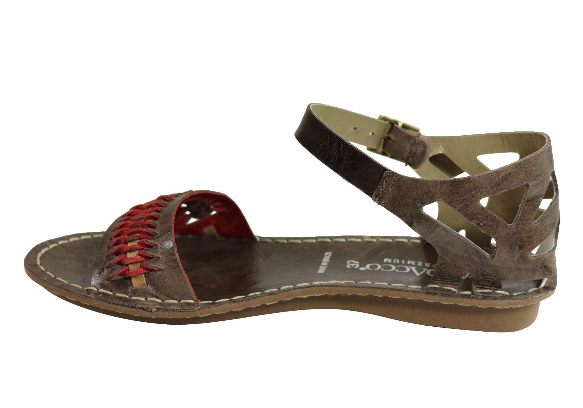 Andacco Seattle Women's Comfortable Flat Leather Sandals - Handmade in Brazil - Perfect for Summer, Beach & Casual Outings