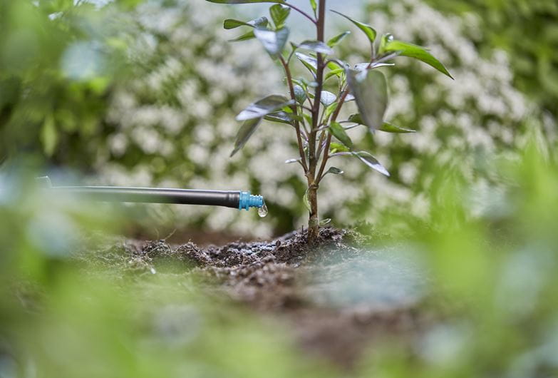 Gardena Endline Drip Head 2 l/h - Precision Watering Nozzle for Garden Irrigation System | Perfect for Flower Beds, Vegetable Gardens & Potted Plants