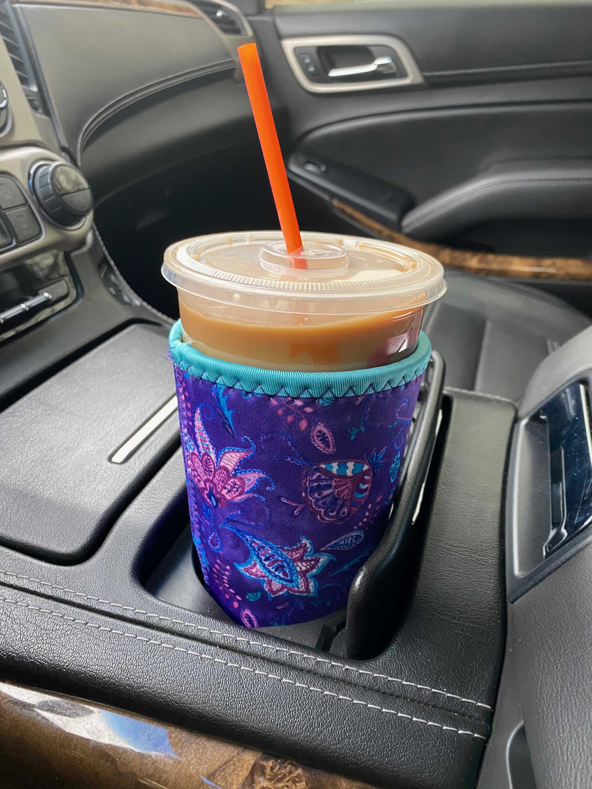 Koverz Insulated Neoprene Coffee Cup Sleeve for 24 Oz Iced Coffee - Washable & Reusable Coffee Accessory in Medium Realtree Camo - Perfect for Office, Travel, and Outdoor Coffee Lovers