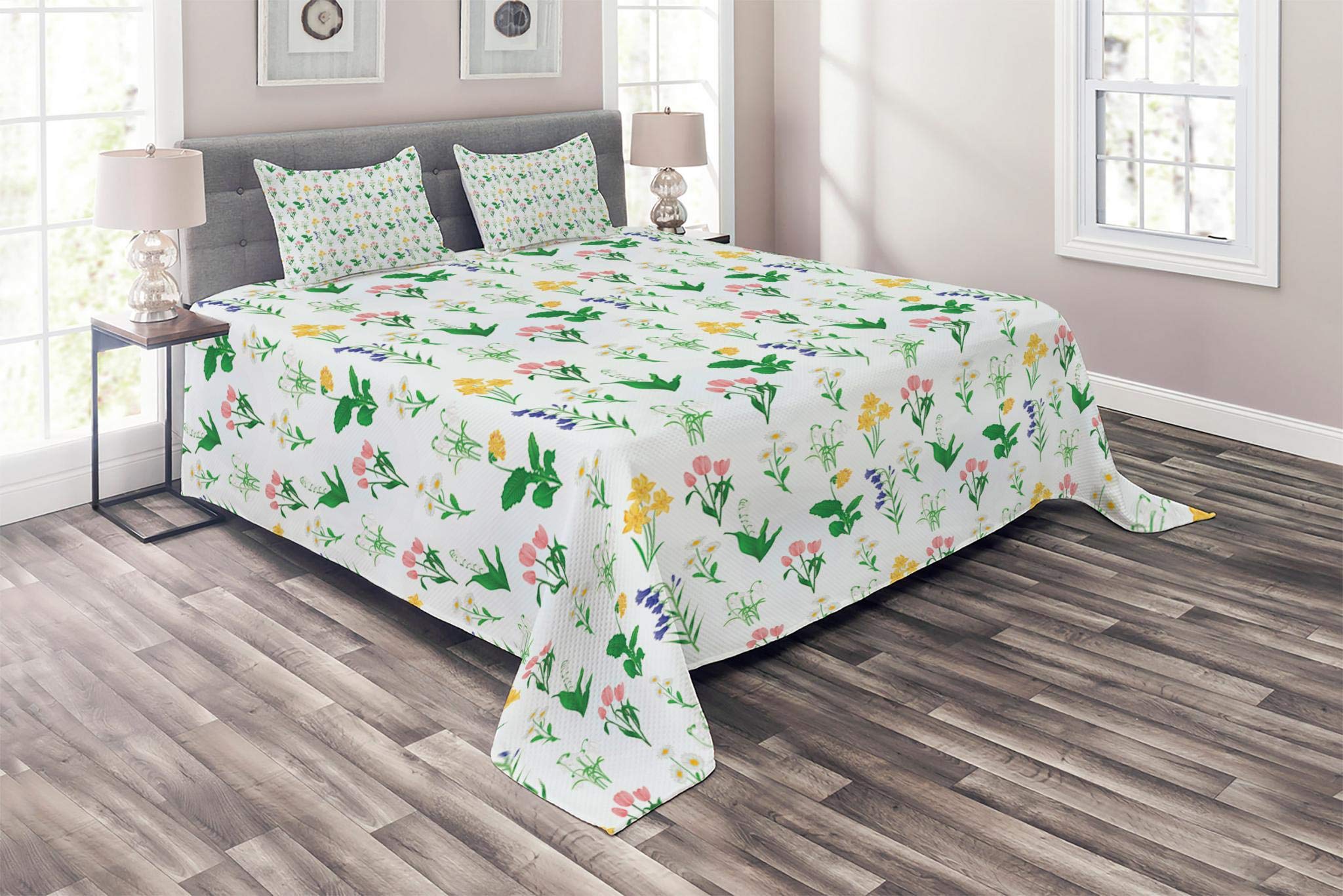 Lunarable Periwinkle Floral Bedspread Set - 3 Piece Queen Size Quilted Coverlet with 2 Pillow Shams | Spring Flowers Design Featuring Lily of The Valley, Snowdrops, Bluebell & Daffodil | Soft Decorative Bedding for Master Bedroom, Guest Room & Cozy Home Decor