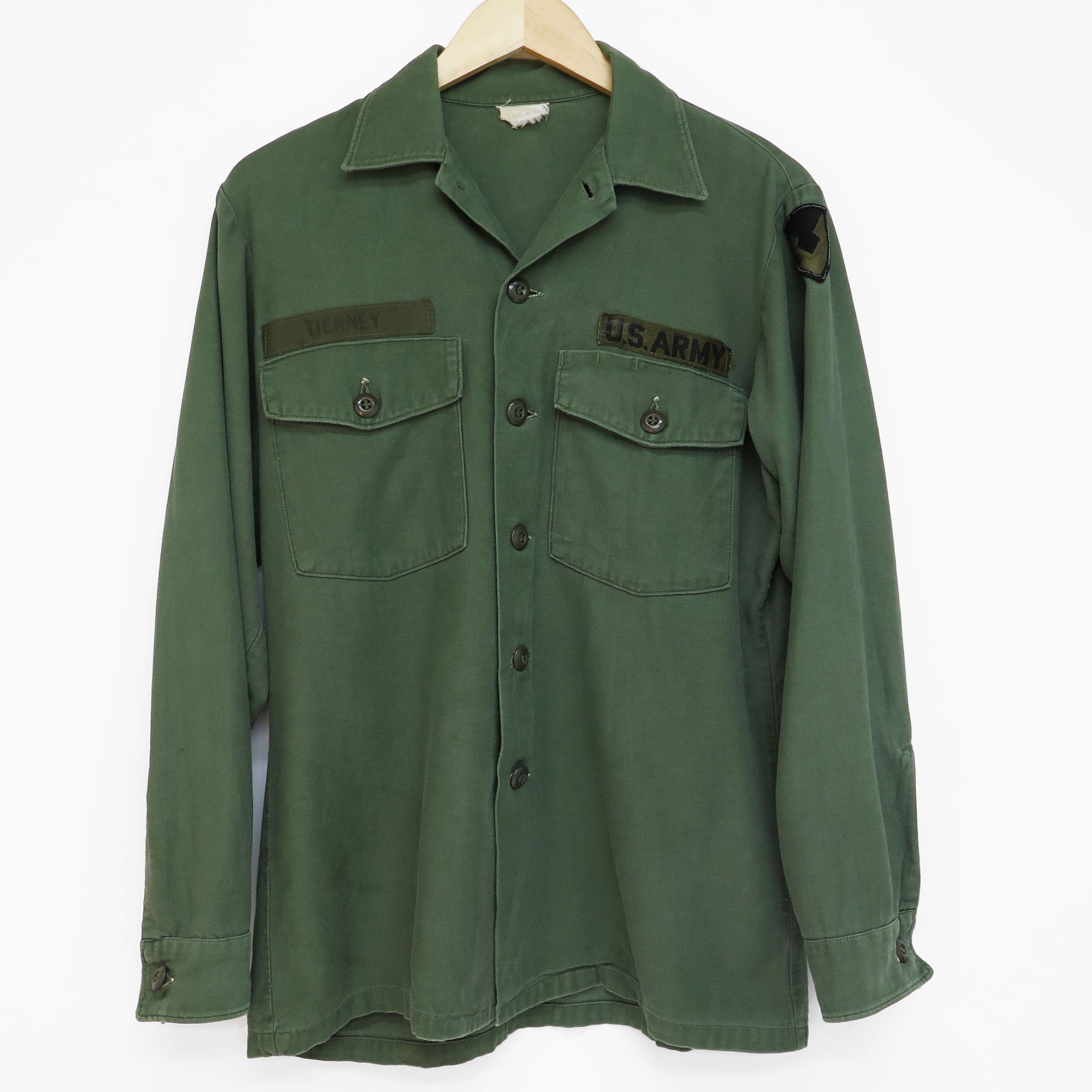 US Army Utility Shirt P64 - Vintage 1971 Material Command District OCP Patch - Size 15.5
