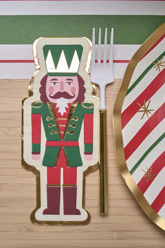 Christmas Nutcracker Guest Towels - 16 Pack | Holiday Bathroom & Kitchen Decor for Parties & Festive Gatherings
