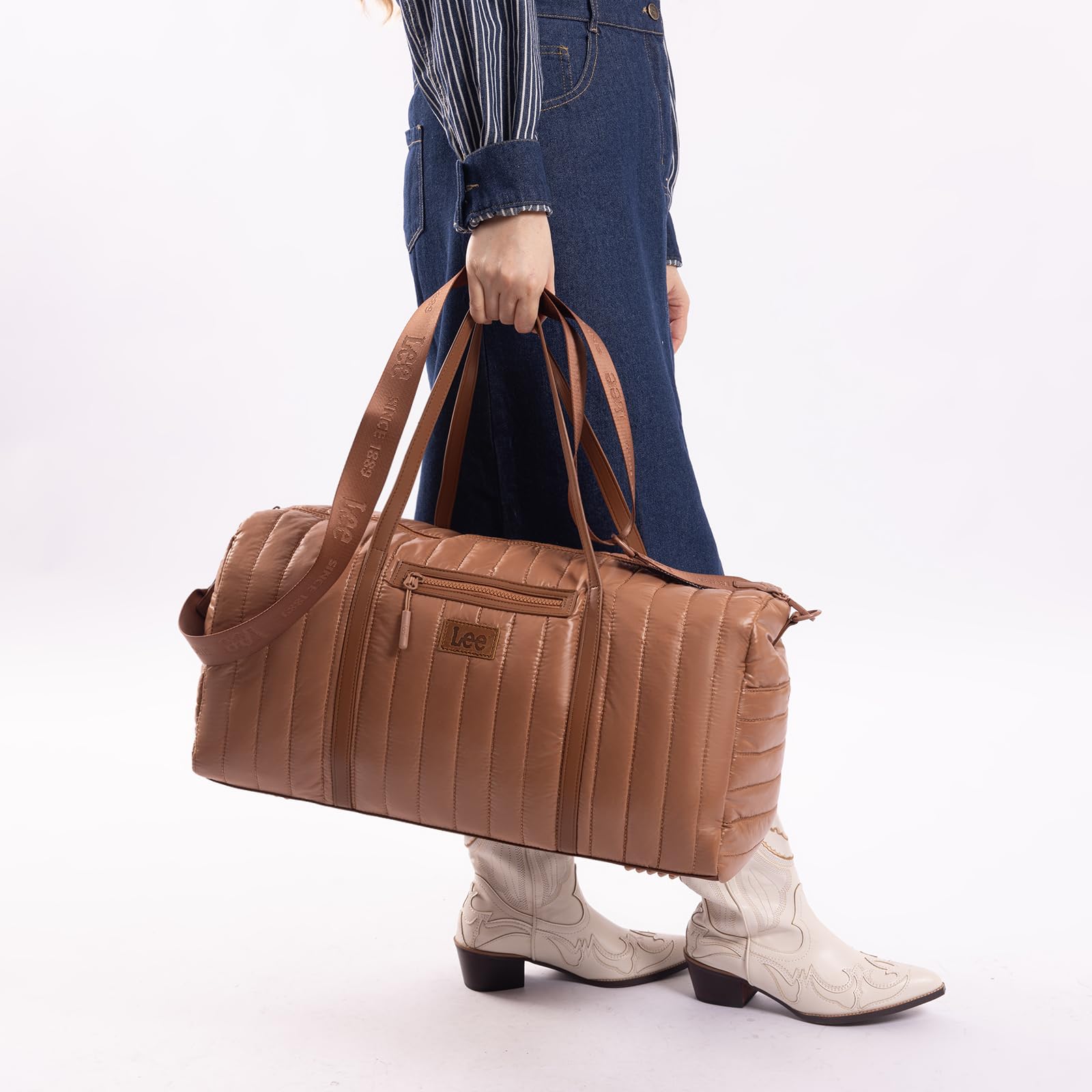 Lee Women's Quilted Travel Duffel Bag - Large Lightweight Weekender Gym Bag with Adjustable Strap, Water-Resistant Overnight Carry On for Trips, Sports, Airplane & Hospital (LEE49-001BR) | Perfect for Weekend Getaways, Gym Sessions & Business Travel