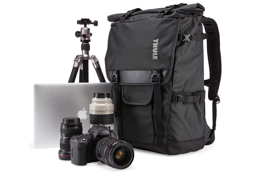 Thule Covert DSLR Rolltop Backpack - Waterproof Camera Bag for Travel & Photography - Perfect for Hiking, Commuting & Outdoor Adventures