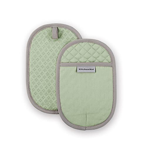 Pistachio Green