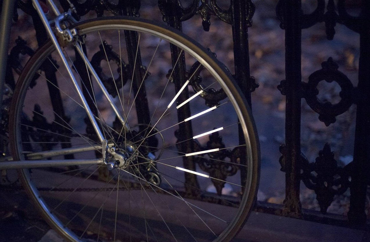 Kikkerland 12-Pack Bike Spoke Reflectors - High Visibility Safety Reflectors for Bicycle Wheels - Perfect for Night Cycling, Commuting & Road Safety