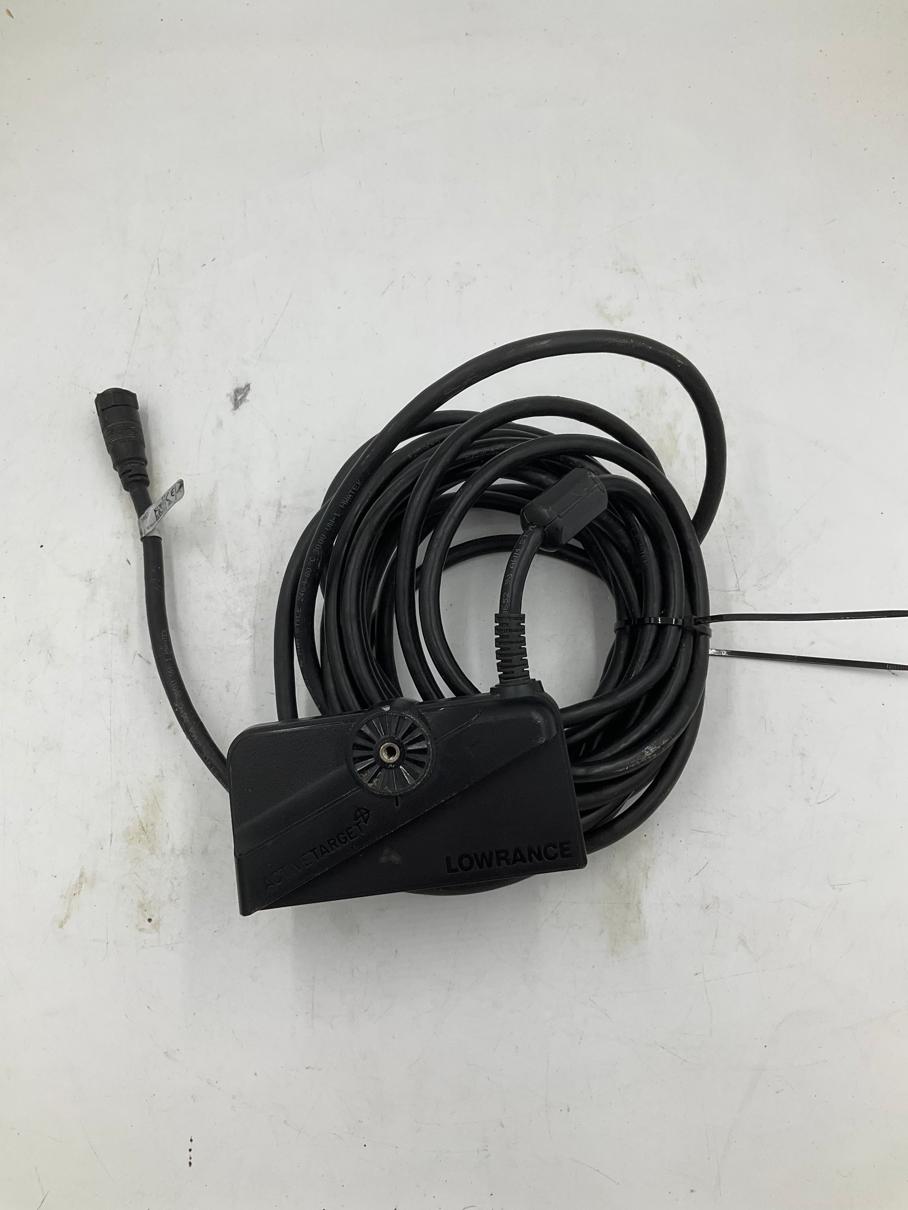 Lowrance Active Target 1 Transducer - High Precision Fish Finder for Kayak & Boat Fishing | Marine GPS Sonar System for Freshwater & Saltwater Anglers