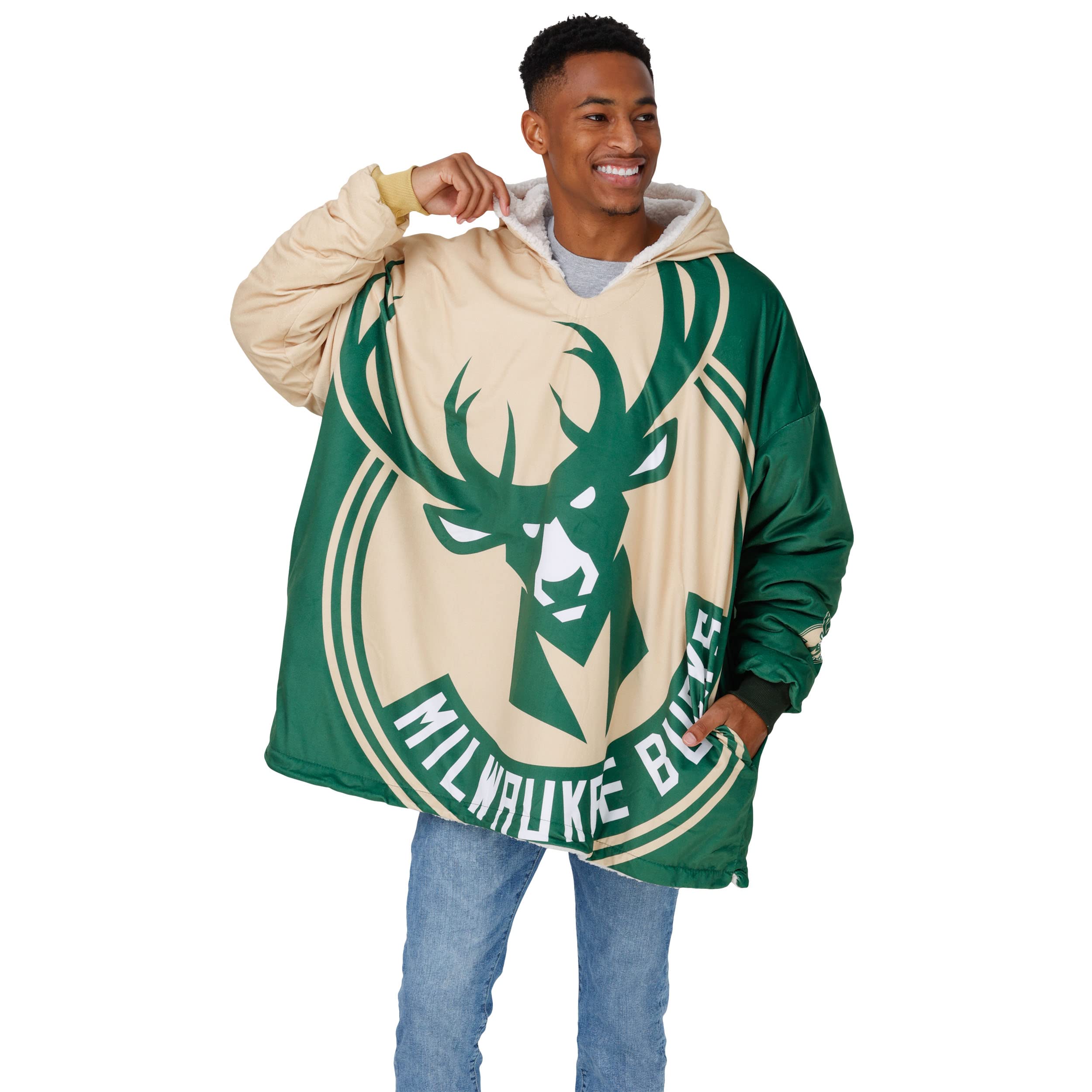 FOCO Milwaukee Bucks NBA Reversible Colorblock Hoodie - Men's Basketball Fan Apparel for Game Day & Casual Wear