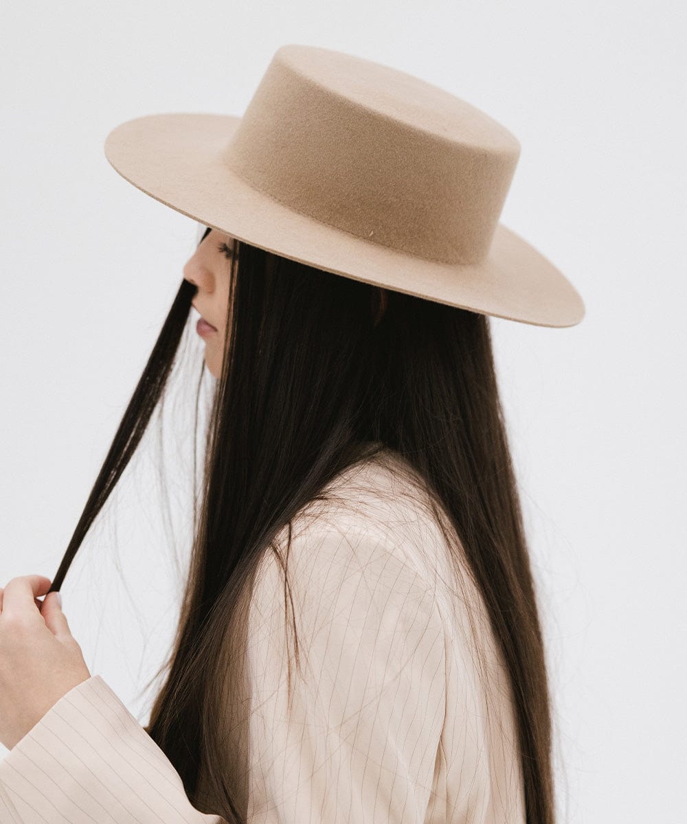 Stylish Tan Dahlia Boater Hat for Women - Perfect for Summer Outings, Beach Vacations & Outdoor Events