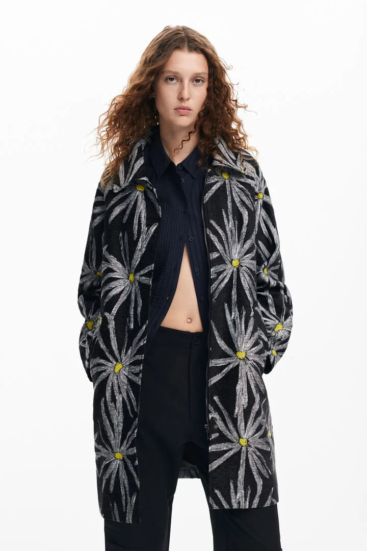 Stylish Daisy Print Coat for Women - Floral Fashion Outerwear for Spring & Fall - Perfect for Casual Outings & Date Nights