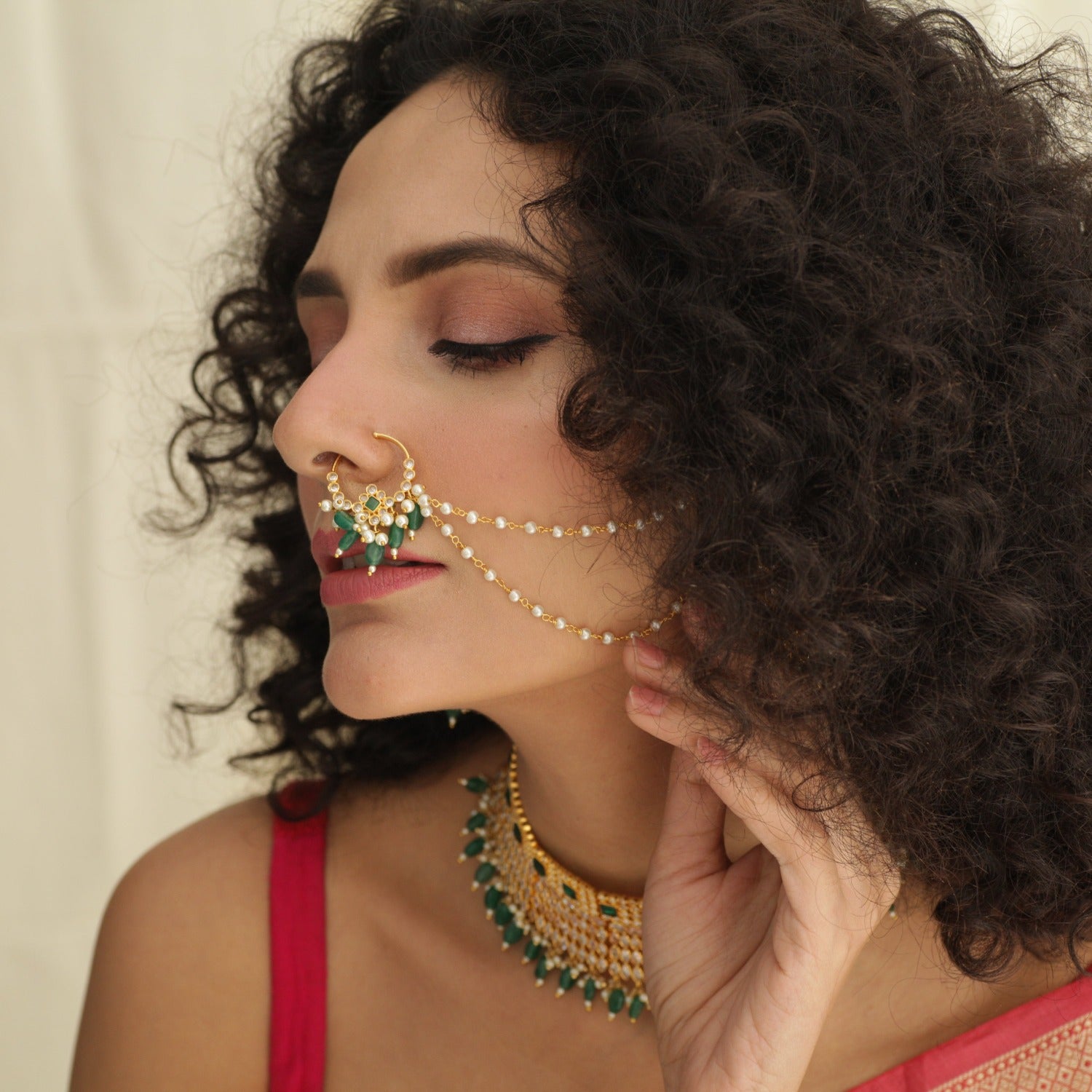 Elegant Kundan Nose Ring for Women - Indian Ethnic Gold Plated Nose Stud - Perfect for Weddings, Parties & Festive Occasions
